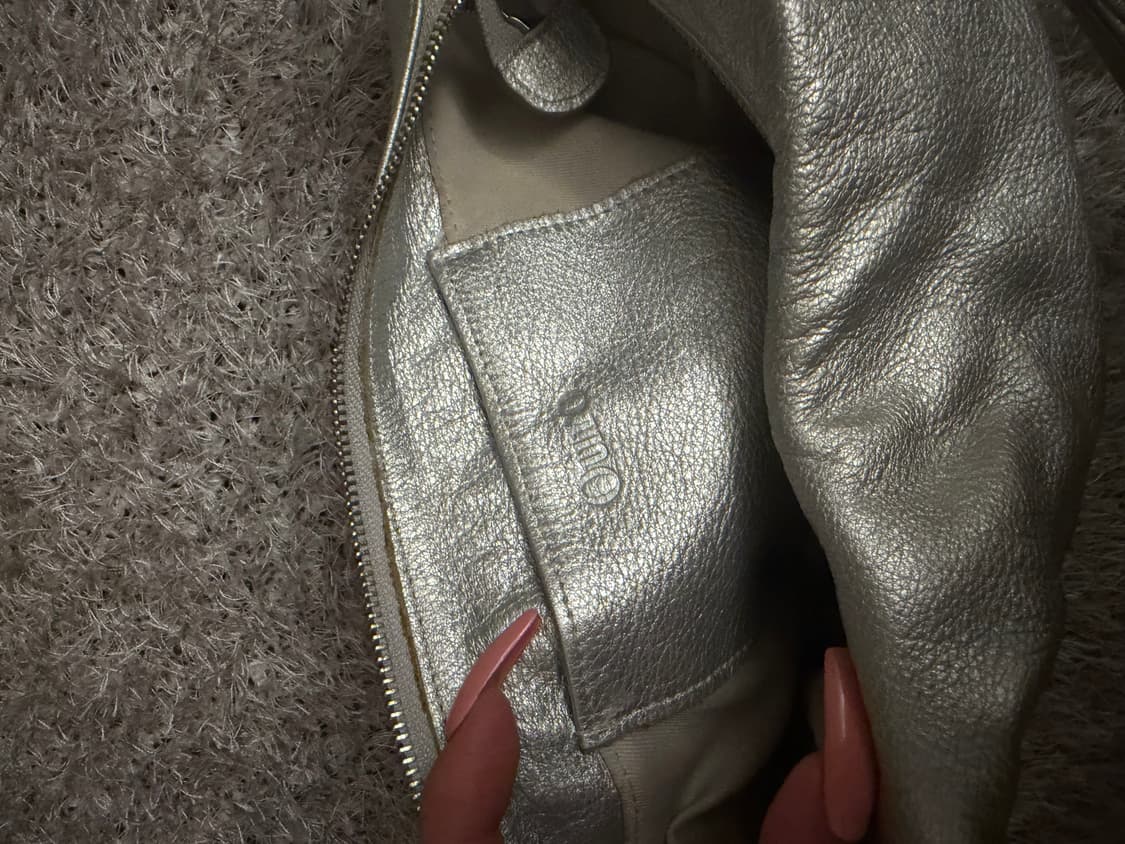 아우로 실버백 상품이미지2