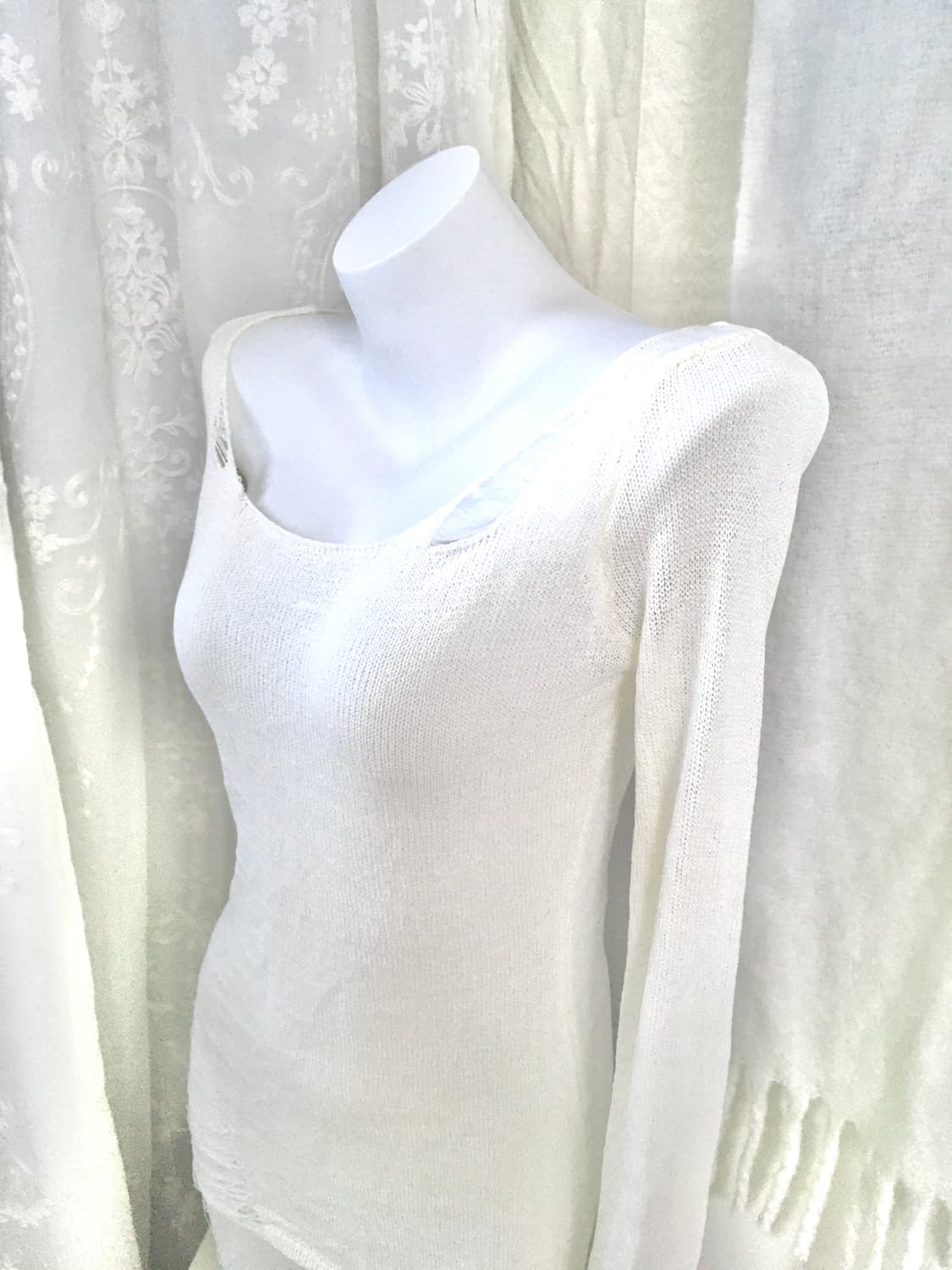 화이트 그런지 슬림 네트 롱슬리브  상품이미지10