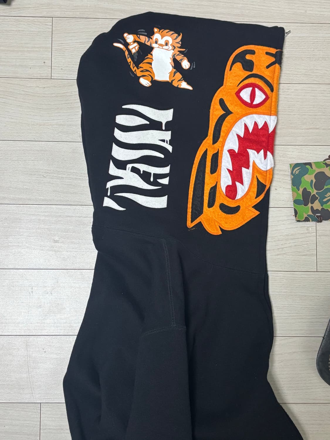 베이프 타이거 풀집 후드집업 상품이미지2