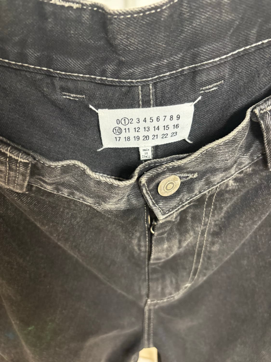 마르지엘라 페인팅 데님 팬츠 블랙 상품이미지3