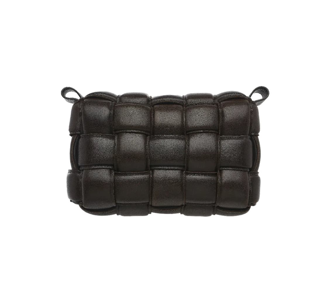 [A급] 보테가베네타 패디드 카세트 숄더 크로스백 판매합니다!!! 상품이미지3