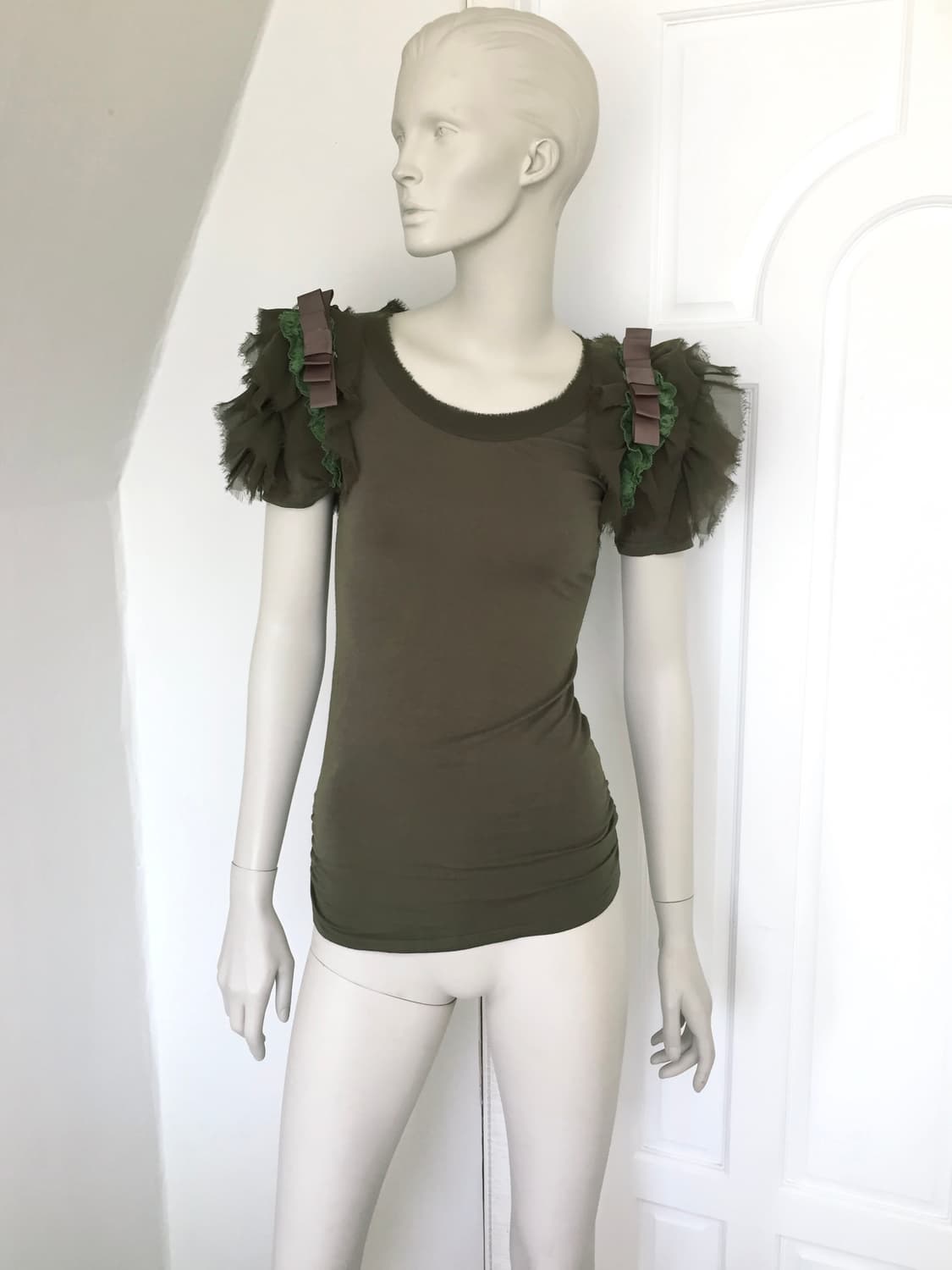 Women’s Decorative Sleeve Detail Top 상품이미지1