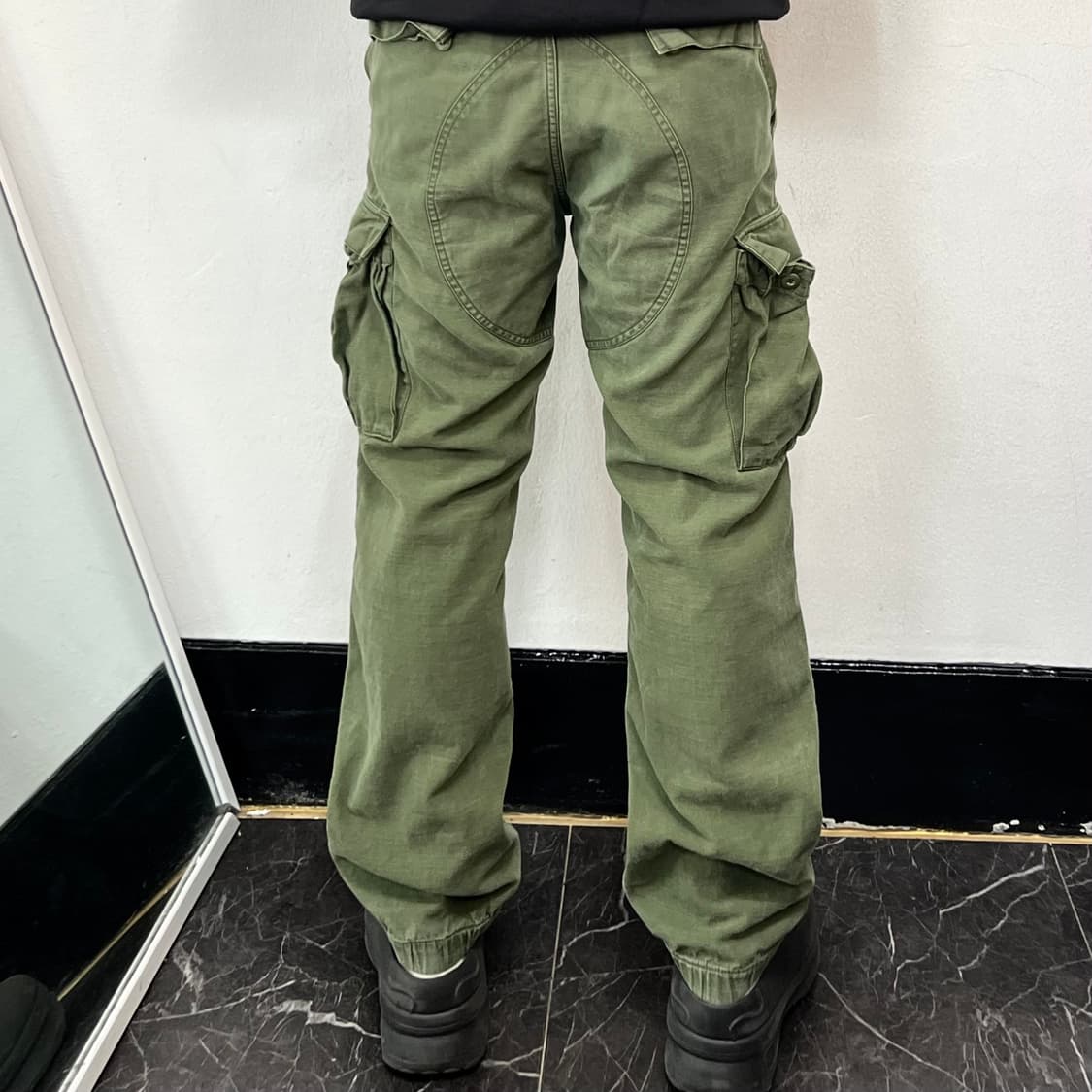 슈프림 밀리터리 포켓 카고 팬츠 카키  상품이미지3