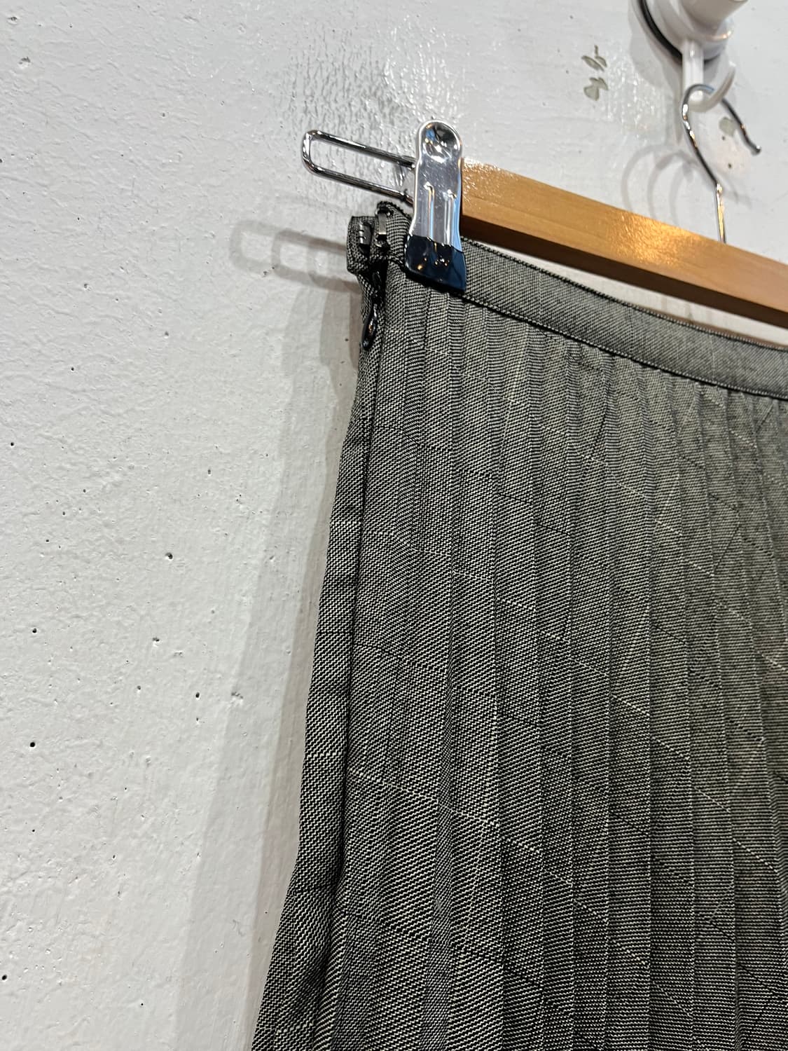 FEEL AND EASE 울 플리츠 스커트 치마 상품이미지5