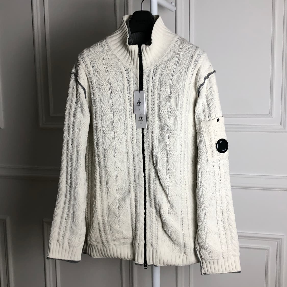 CP컴퍼니 투웨이 이중 집업니트 상품이미지4