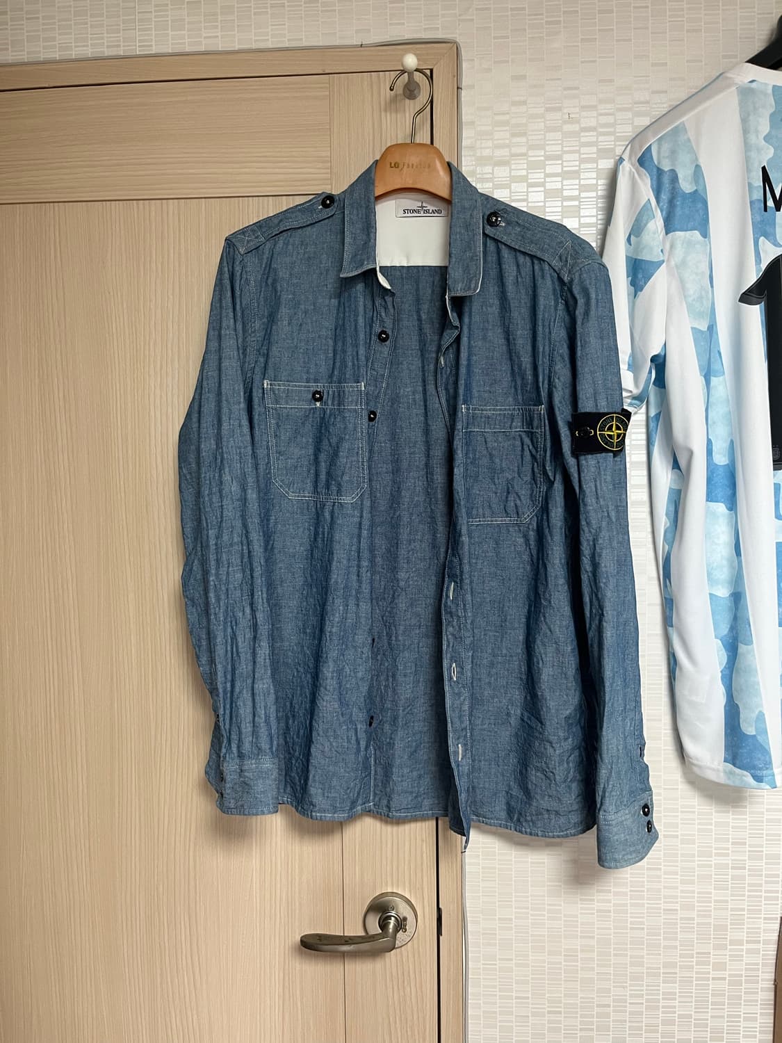 [2XL]스톤아일랜드 청셔츠 상품이미지1