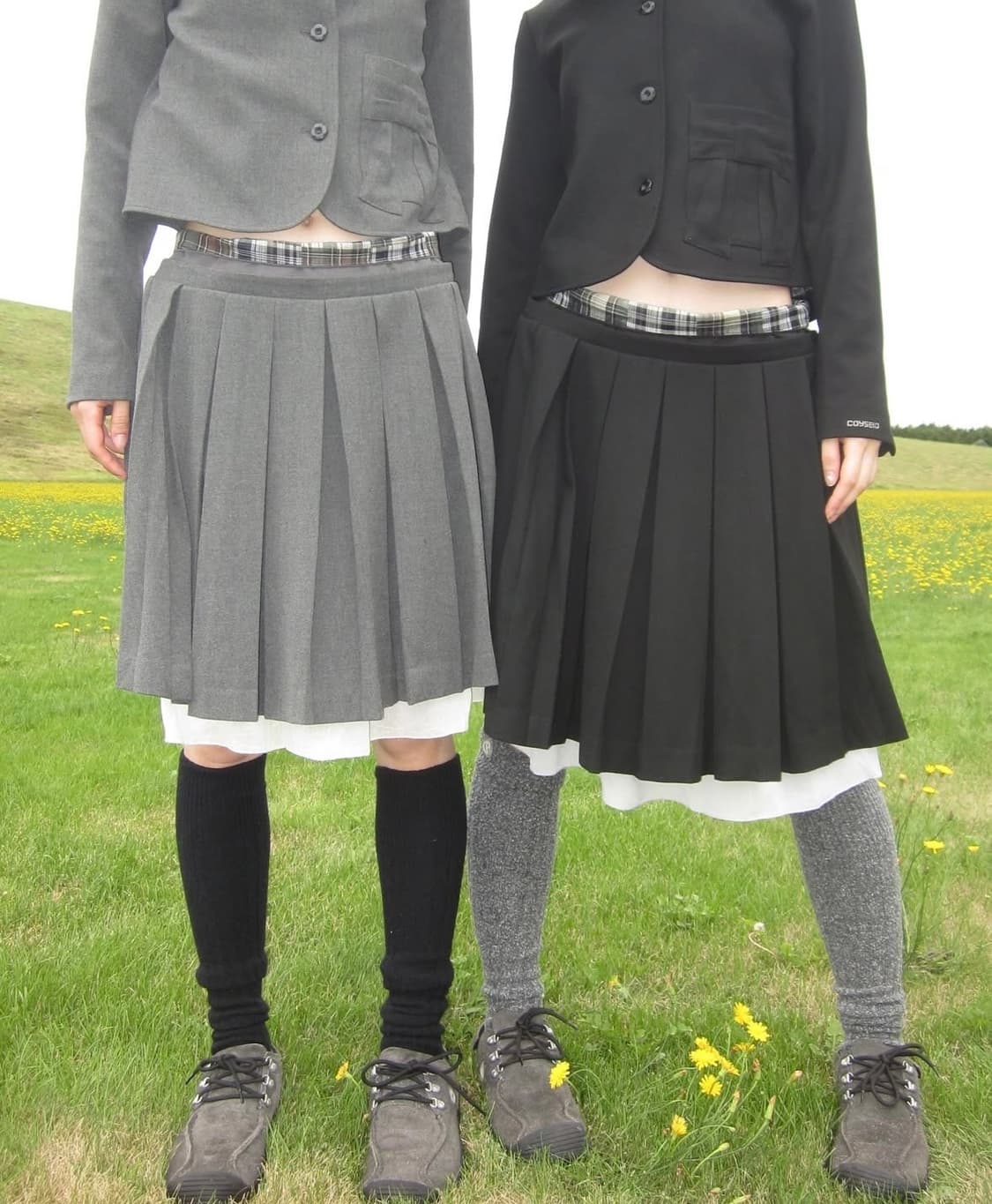 코이세이오 24F/W 그레이 색상 셋업 판매합니다 상품이미지1