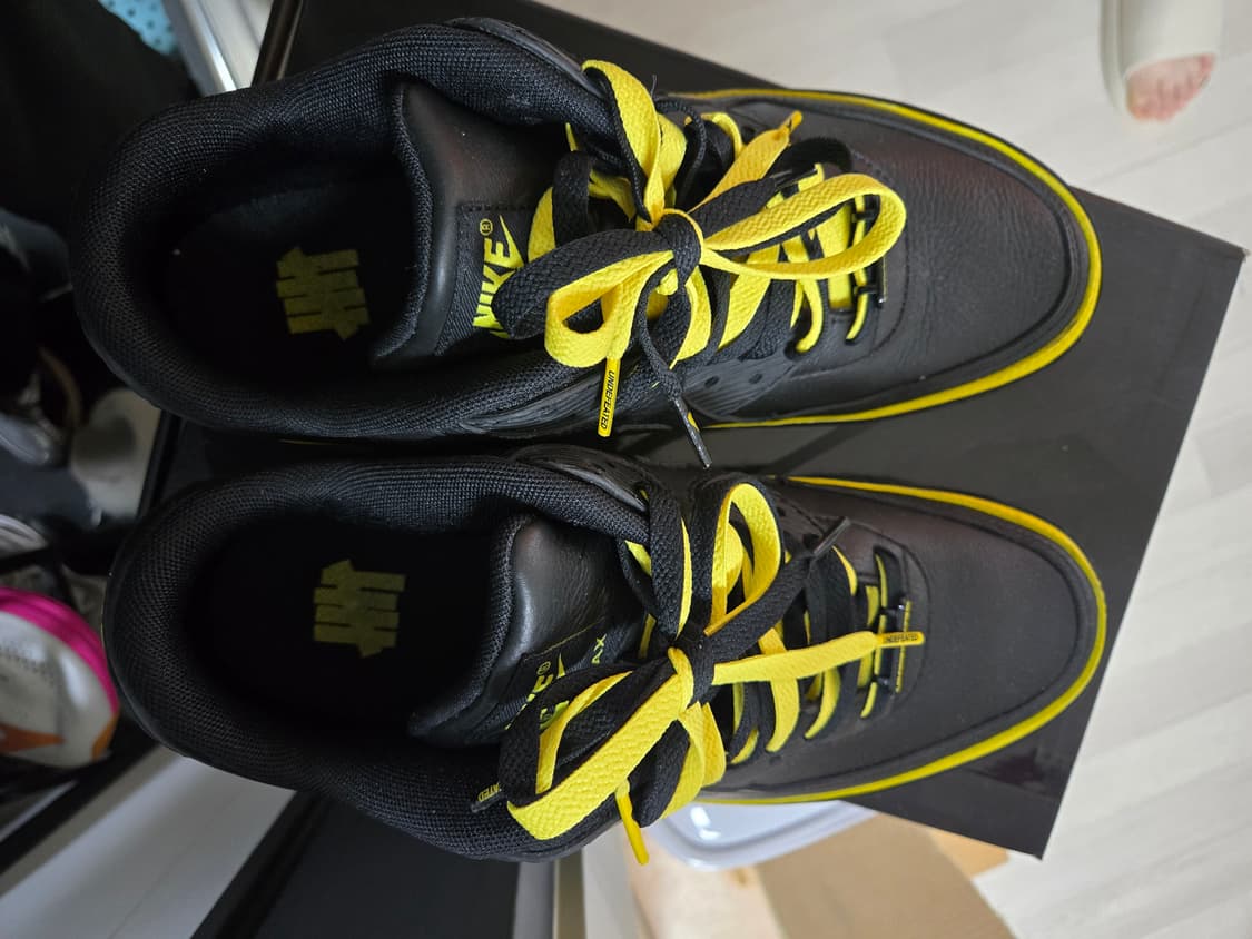 나이키 언디핏 맥스90 275 상품이미지1