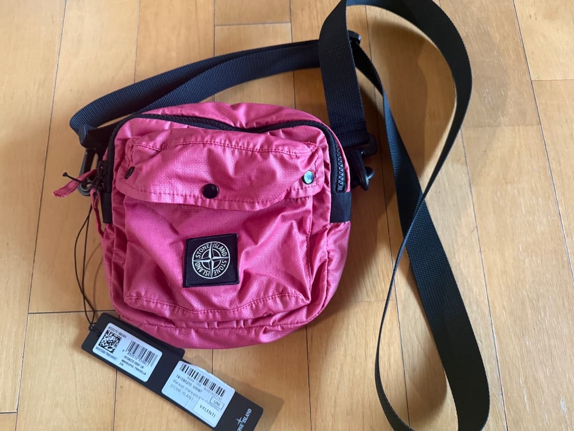 스톤아일랜드 무슬라 고마타 크로스백 상품이미지1