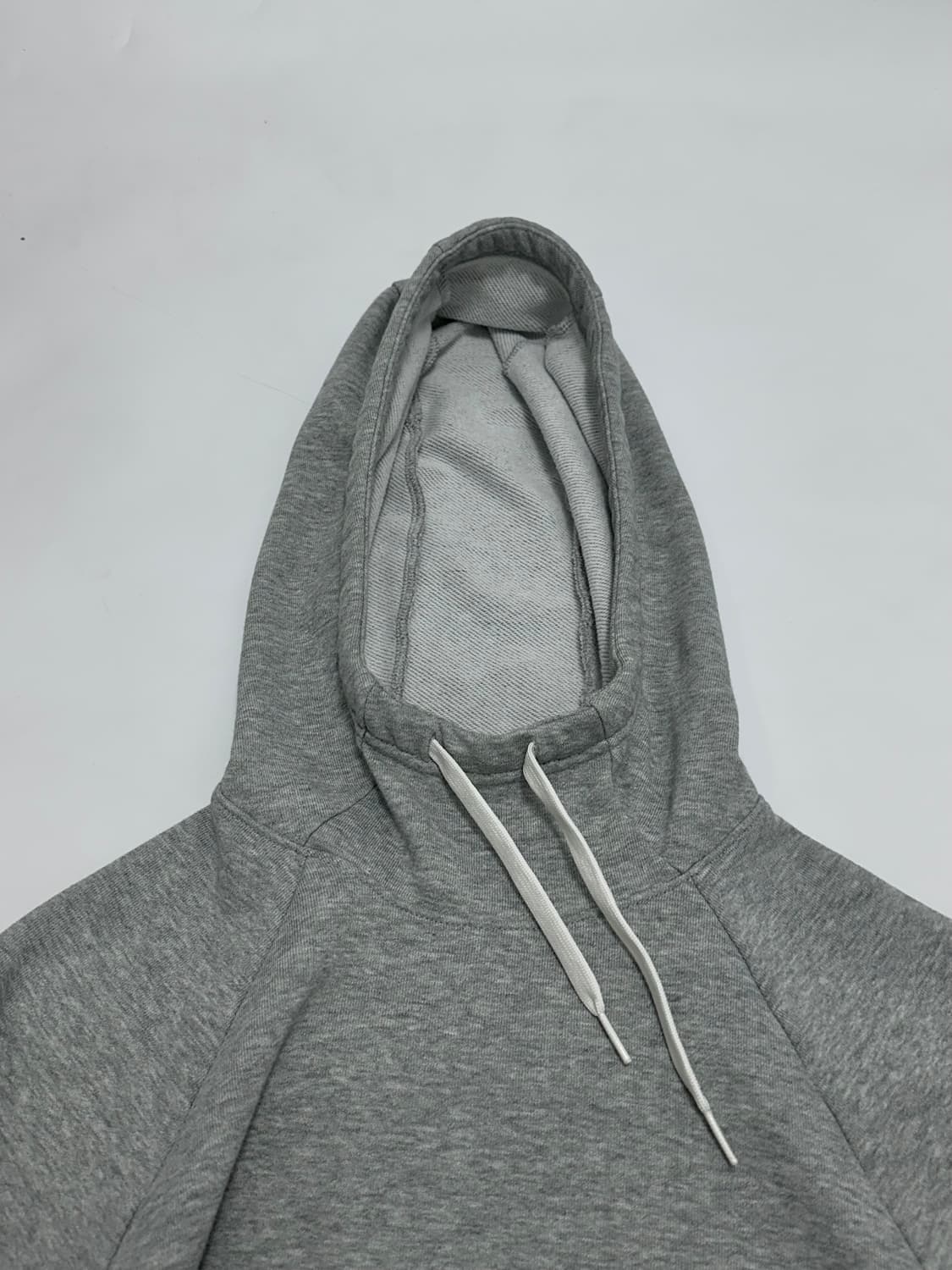 나이키 드라이핏 스우시 스펠아웃 회색 후드티 상품이미지3