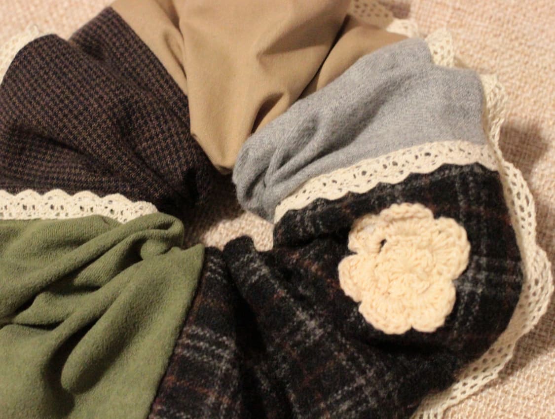 핸드메이드 빈티지 업사이클링 패치워크 스크런치 상품이미지2