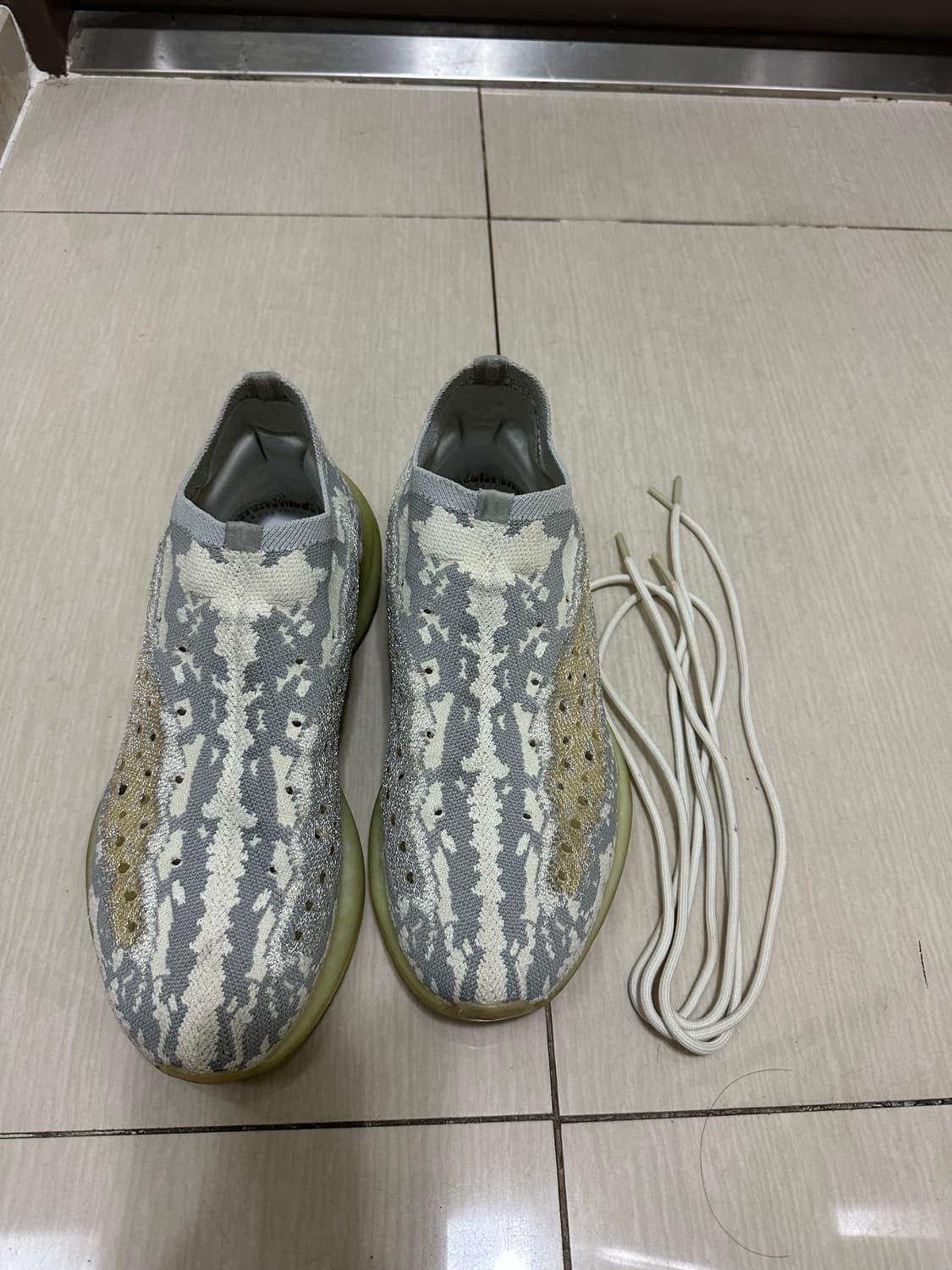 이지 380 에어리언그레이 (인기) 285 팝니다. 상품이미지3