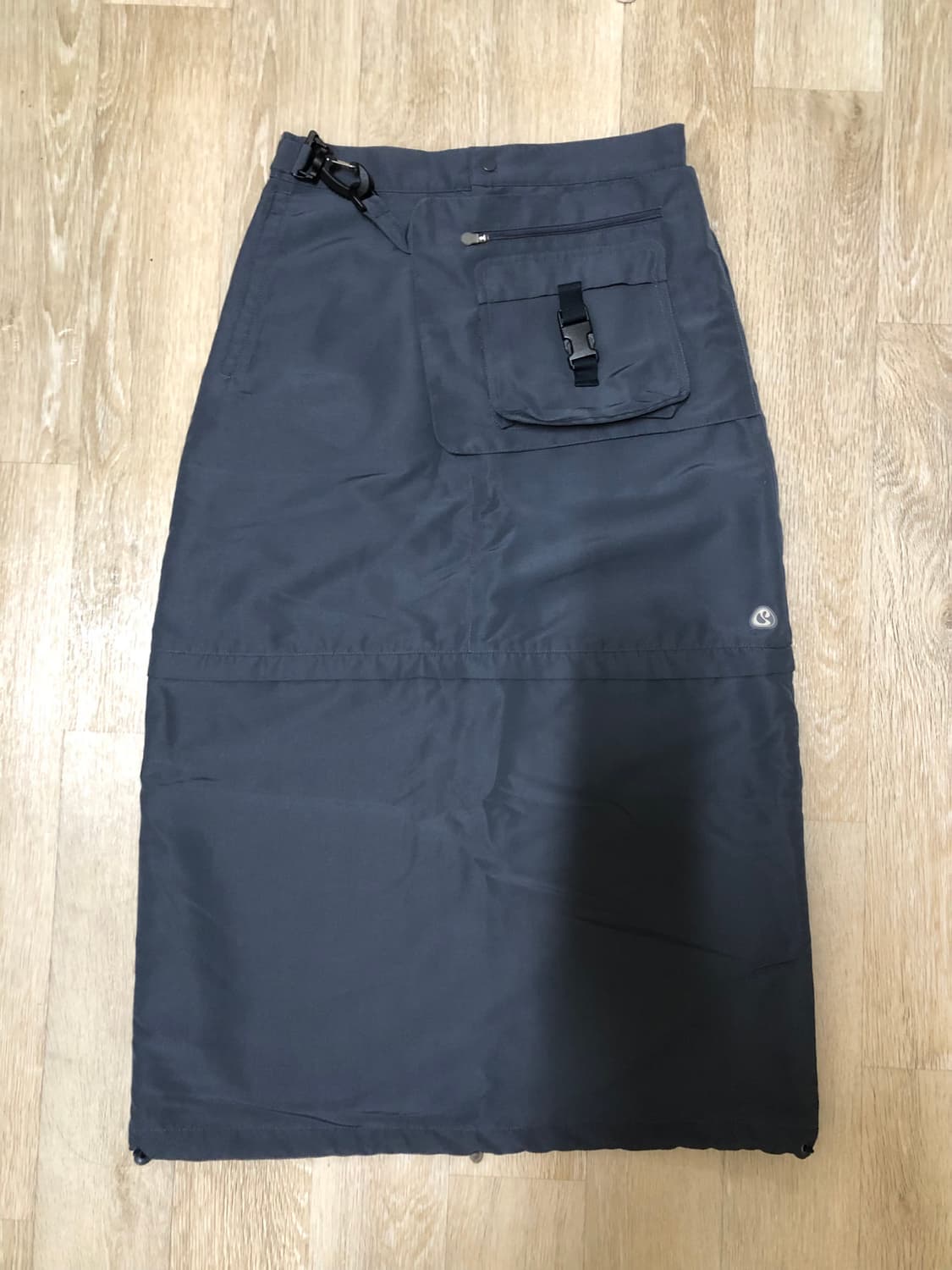 suu 코이세이오 카고 포켓 스커트 블루그레이 상품이미지4