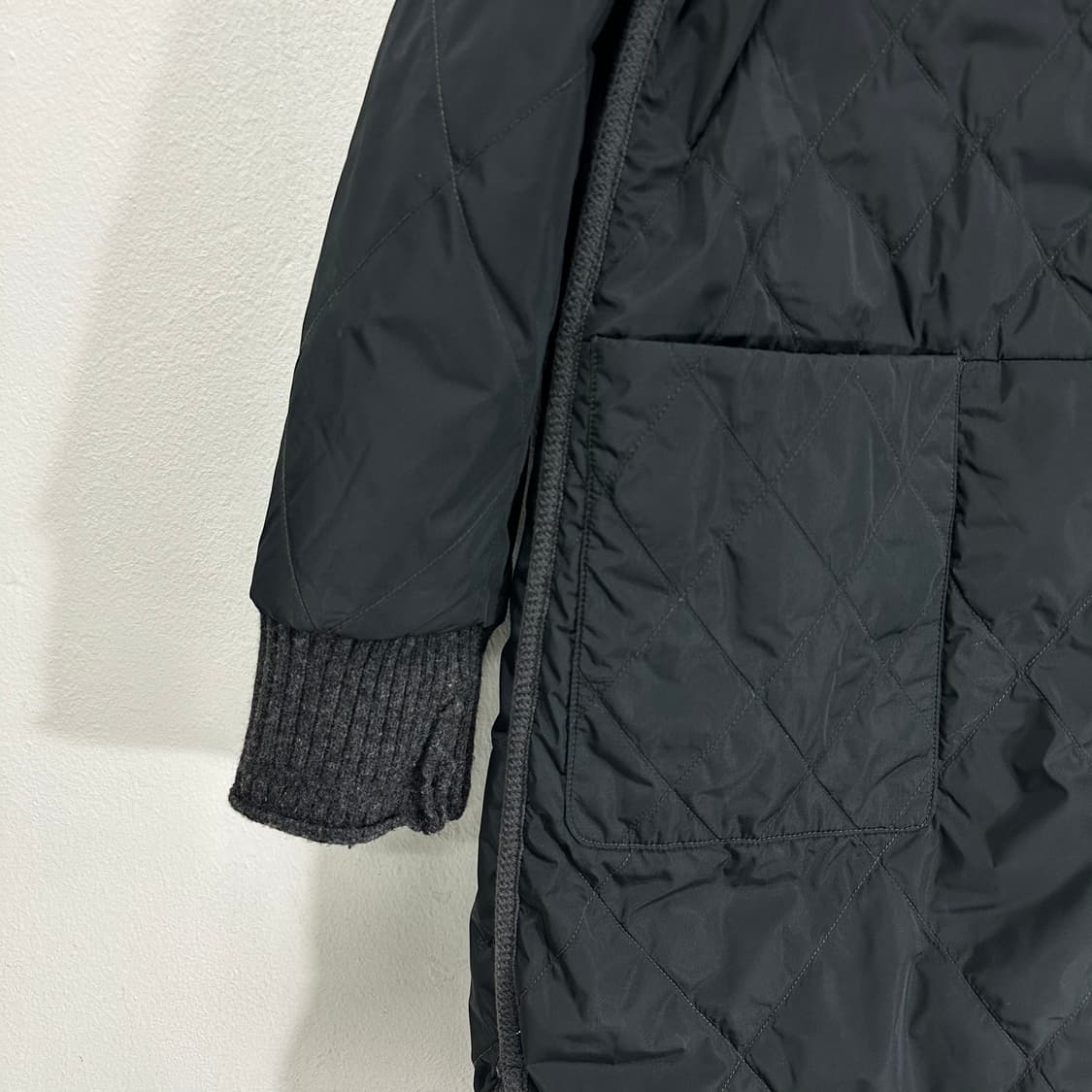 77 우먼L 소울 SOWOOL 그레이 니트배색 양면 롱패딩 상품이미지2