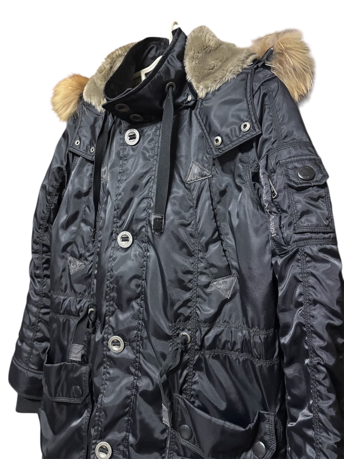 [GUESS] 게스 빈티지 블랙 후드넥 퍼 야상 자켓 M 상품이미지5