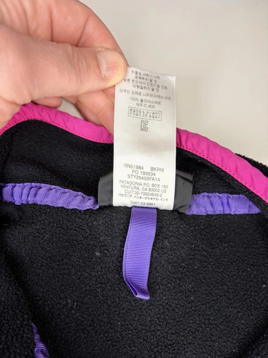14FW 파타고니아 신칠라 스냅-T 블랙/핑크 상품이미지6