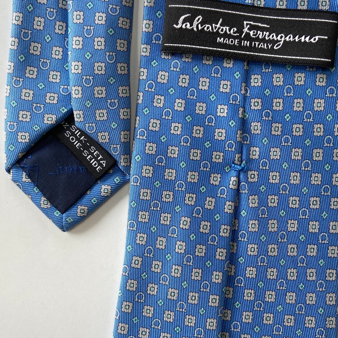 페레가모(Ferragamo) 명품 정품 모노그램 넥타이 상품이미지4