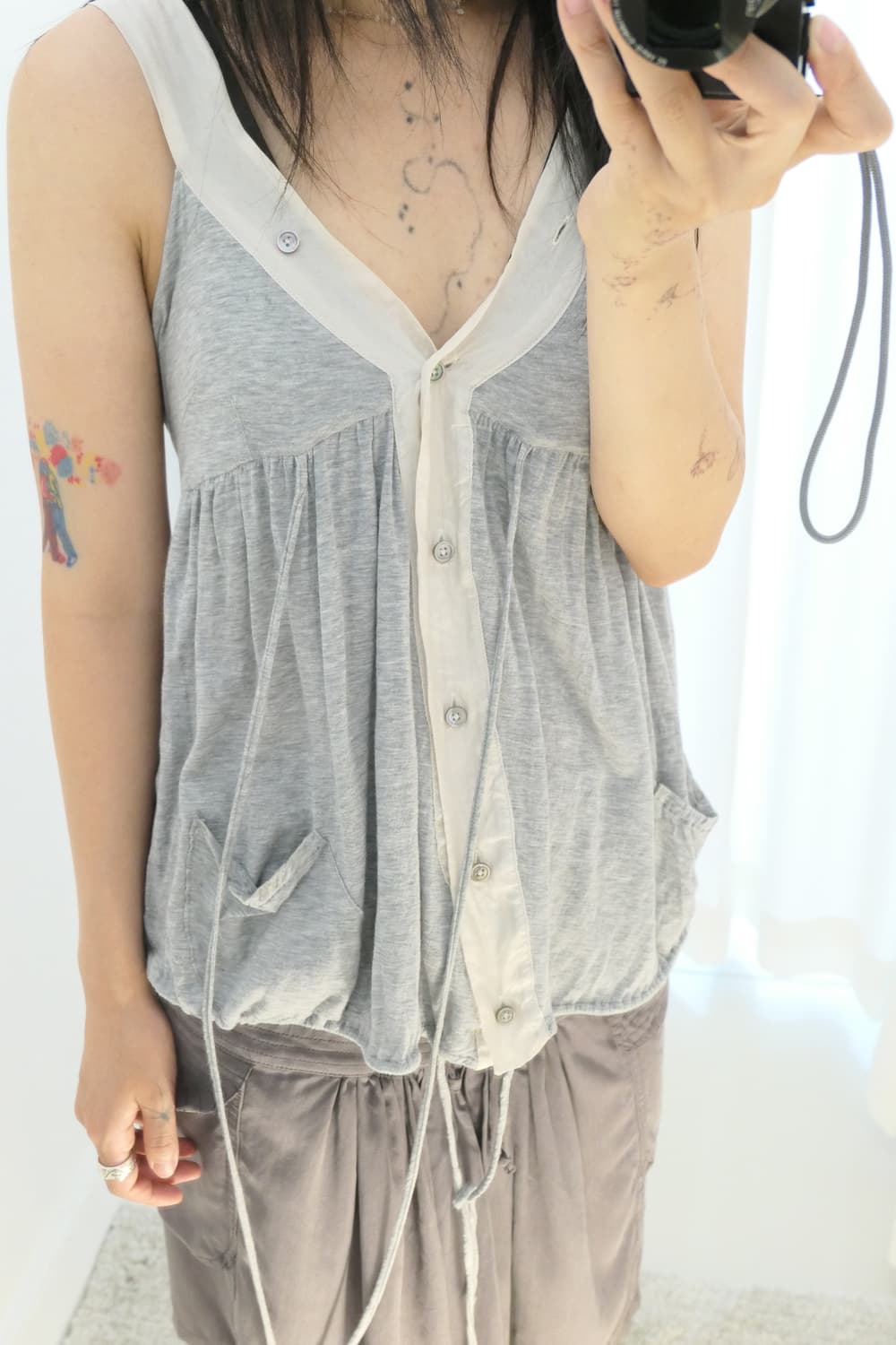 String button sleeveless 상품이미지3
