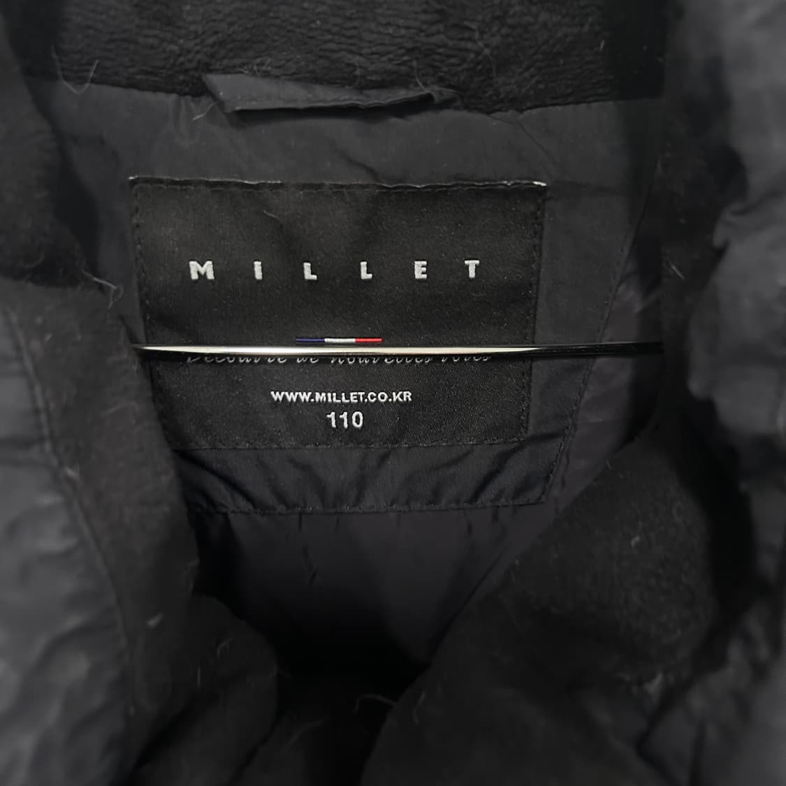 밀레 덕다운 와펜로고 시보리 푸퍼 패딩 상품이미지3