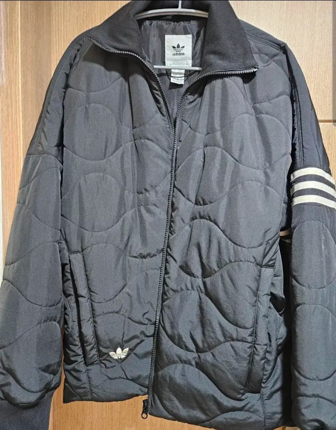 아디다스 경량패딩 상품이미지2