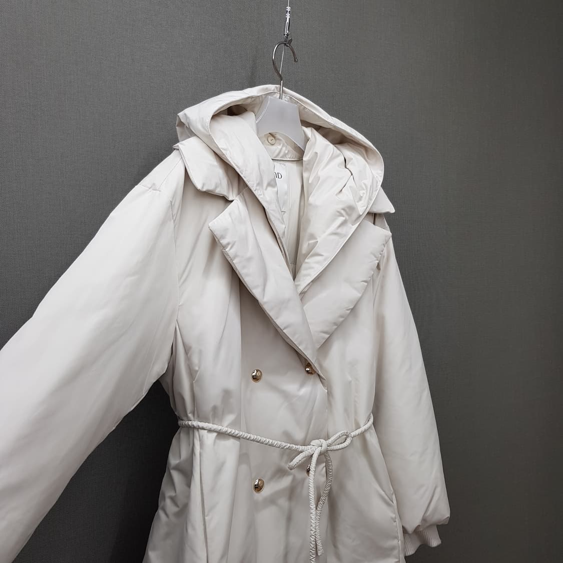 오즈세컨 O2nd 2023 벨티드 후드 패딩 코트 76-90-155사이즈 상품이미지3