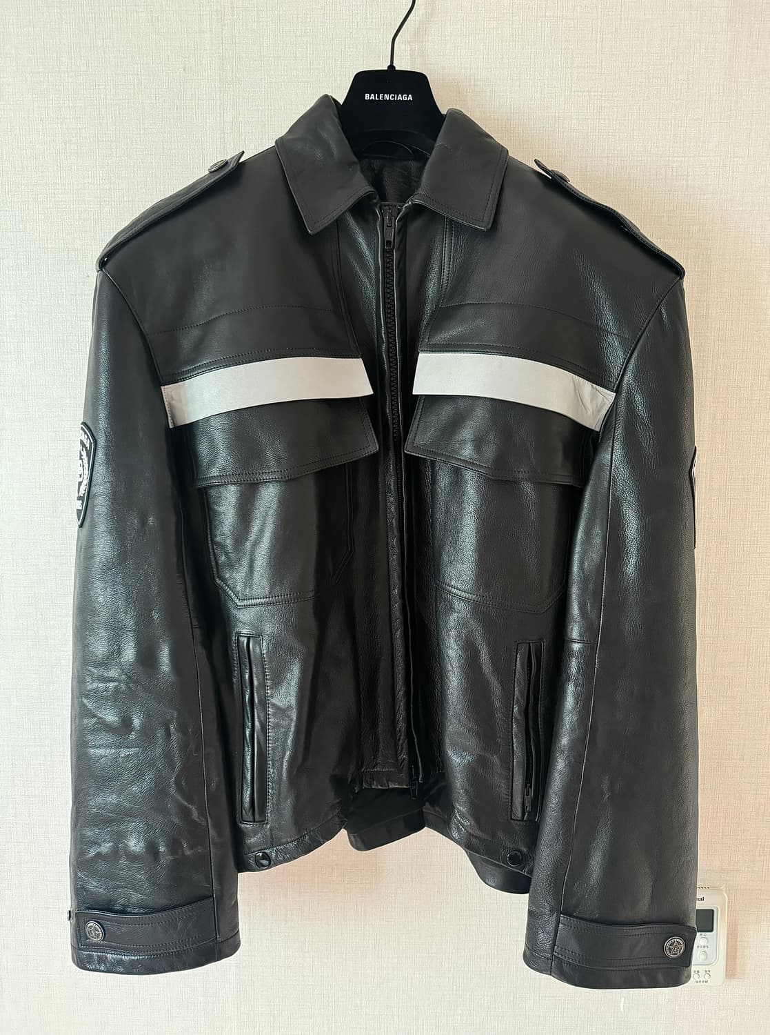 발렌시아가 유니폼 레더자켓 2 상품이미지1