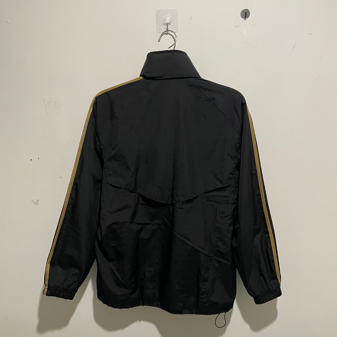 아디다스 레알마드리드 바람막이 상품이미지2