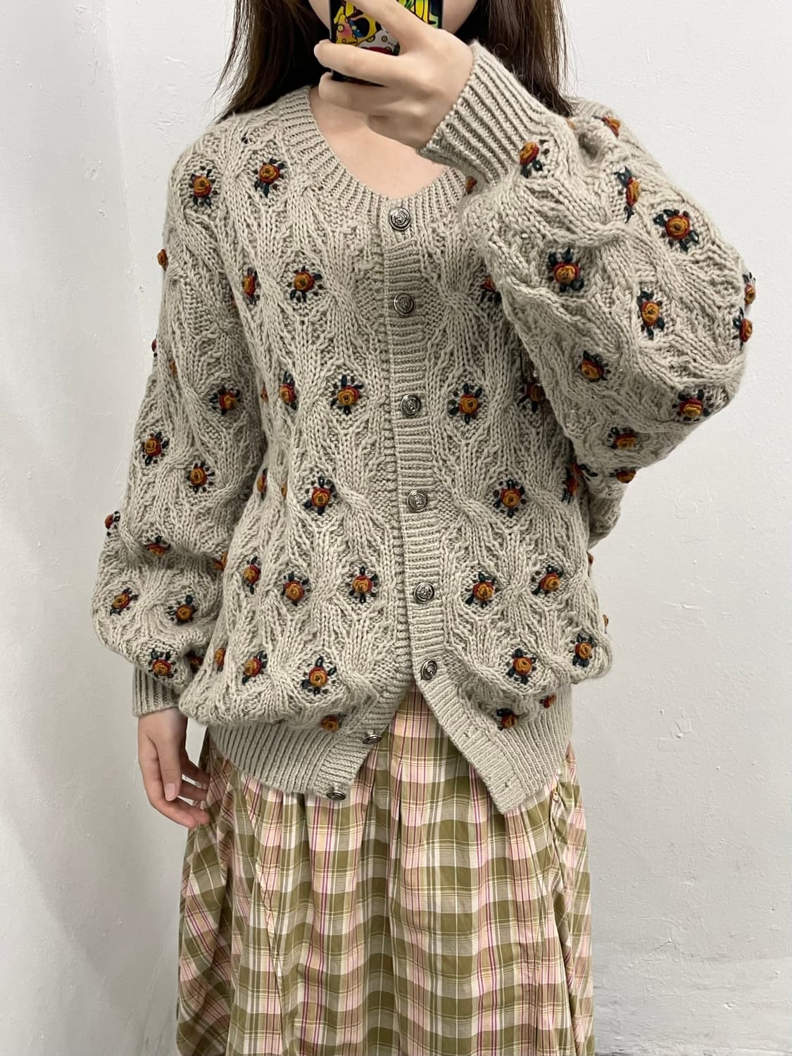 플로럴 모티브 디테일 버튼 가디건 상품이미지4