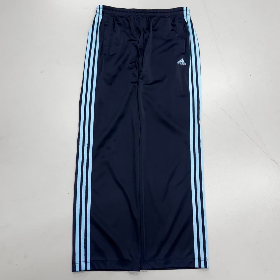 아디다스 00s 남하 삼선 와이드 올드스쿨 트랙팬츠 상품이미지2
