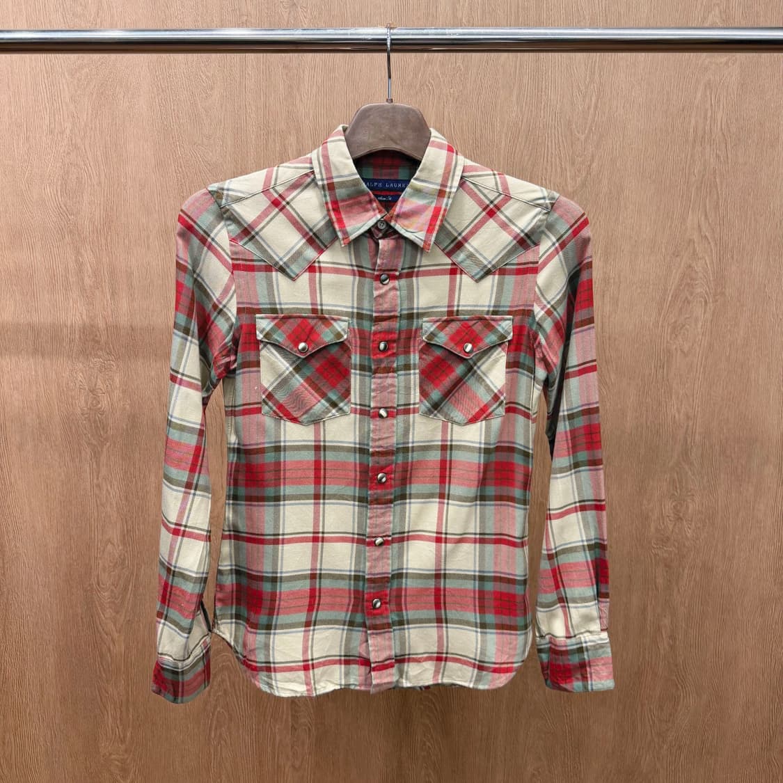 랄프로렌 코튼 셔츠 체크 패턴 웨스턴 스냅 버튼 디테일 레드 아이보리 상품이미지2