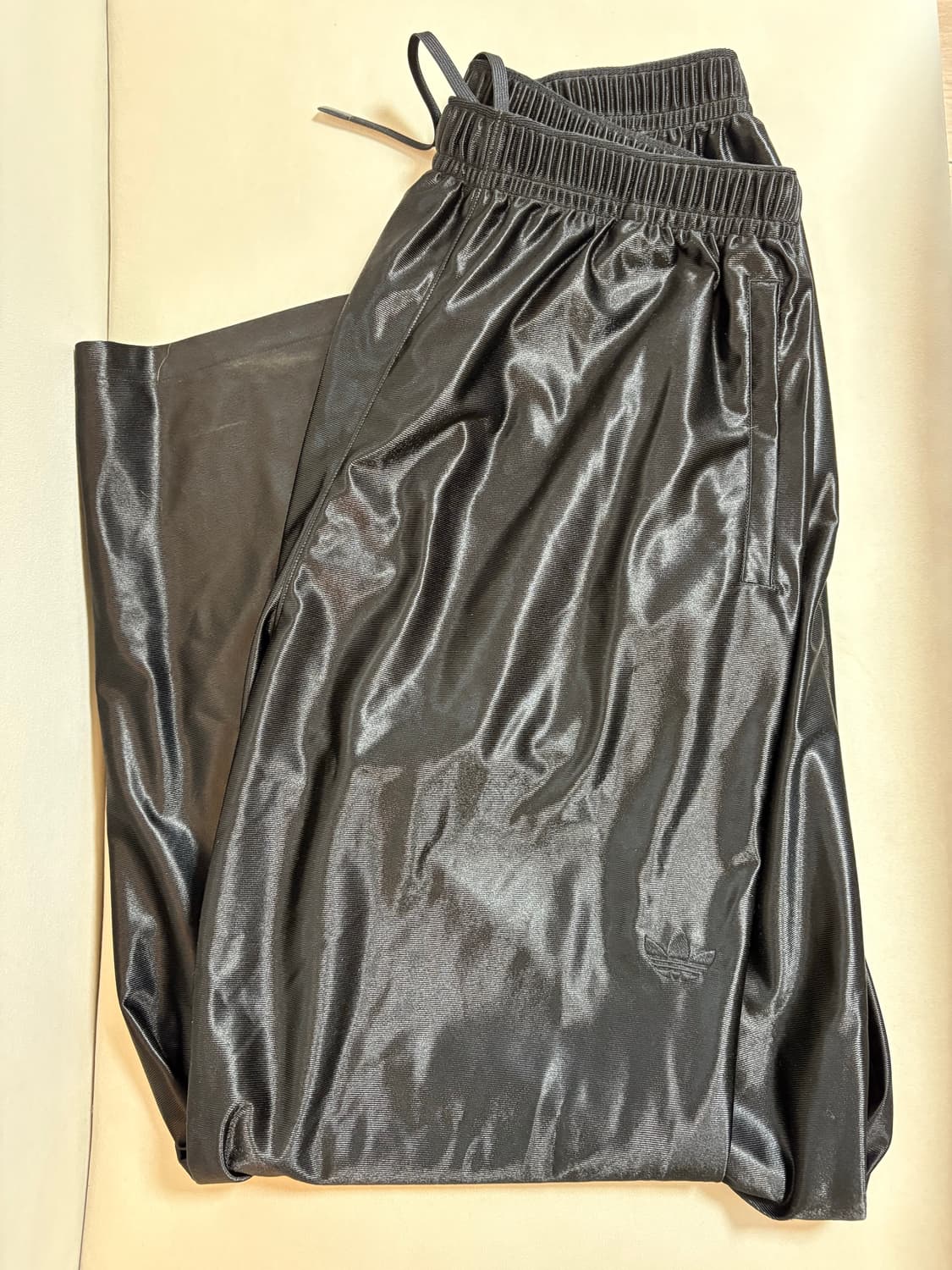 [XL] adidas track pants black 상품이미지2
