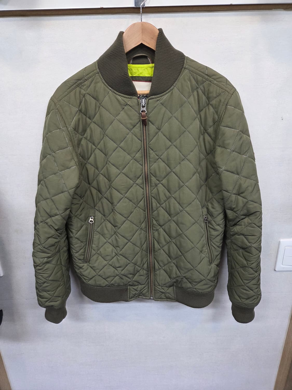 타미힐피거 다이아몬드 퀄팅 봄버자켓 L 상품이미지1