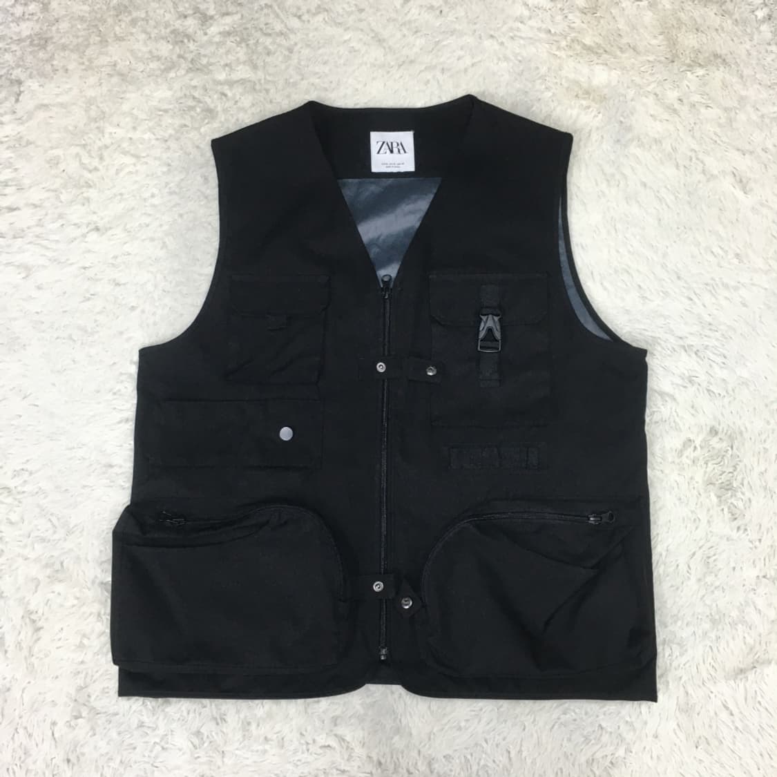 자라 테크웨어 베스트 CC27 상품이미지1