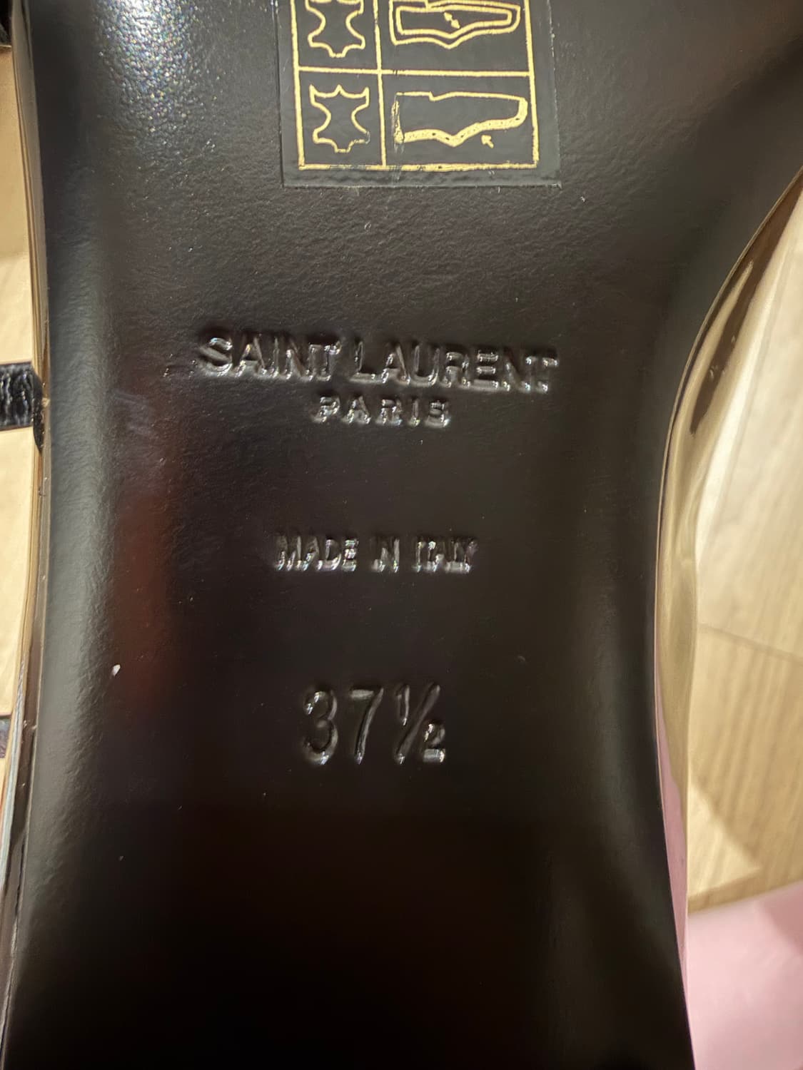 생로랑 블랙에나멜 스트랩 플랫 상품이미지9