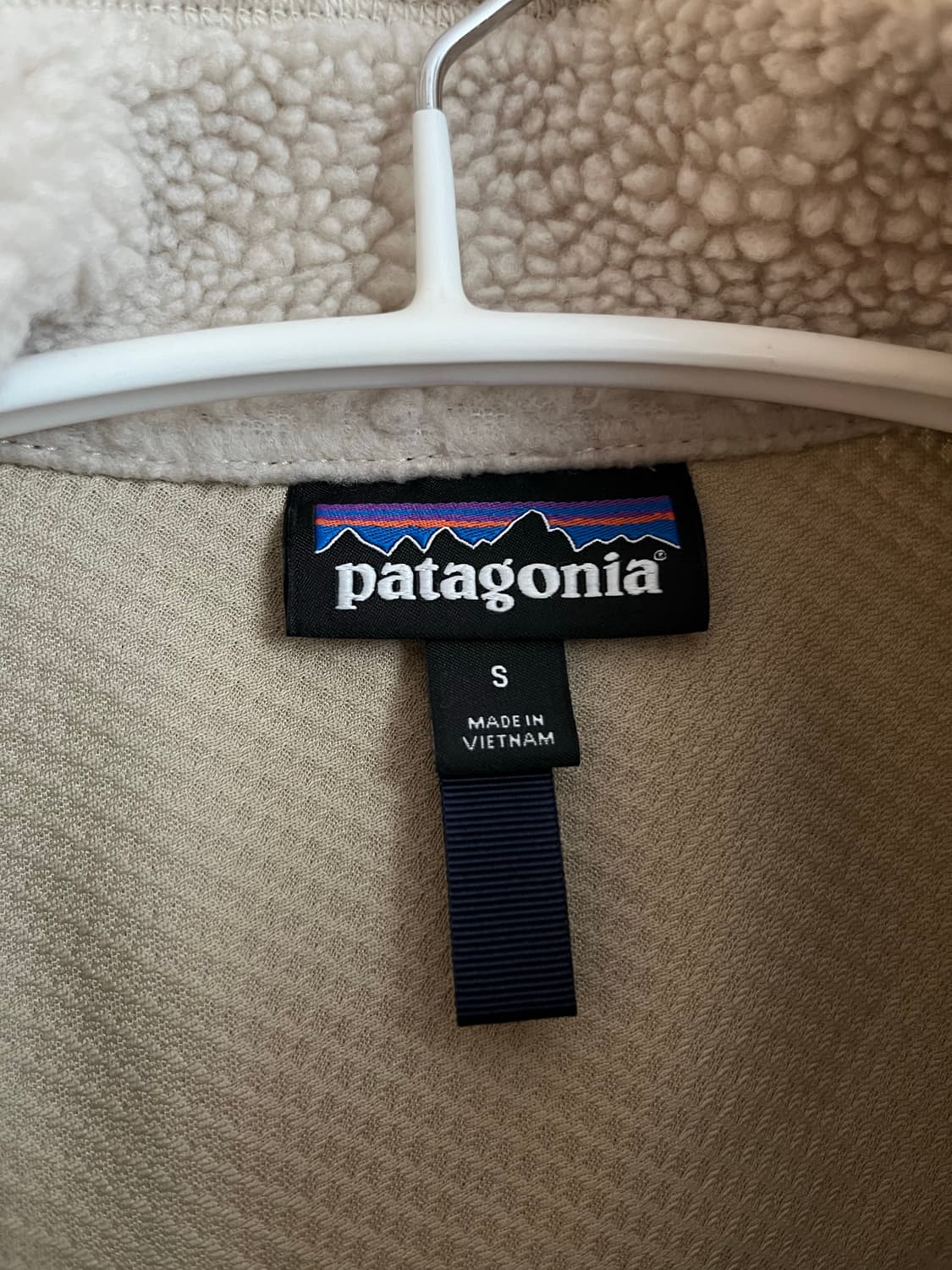 파타고니아 / 레트로X 베스트 우먼 / 아이보리레드 상품이미지2