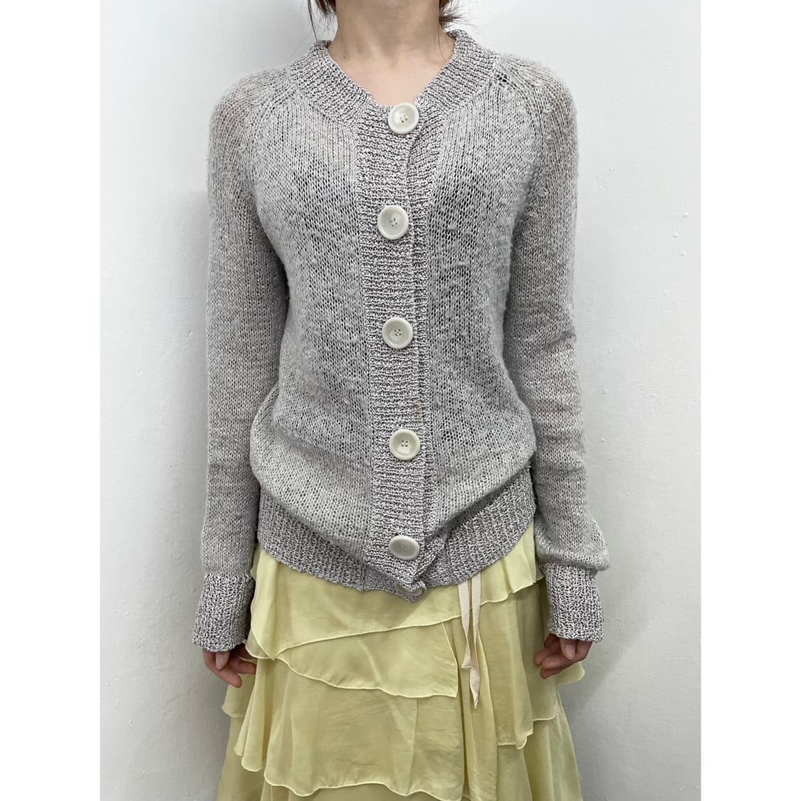 그레이 루즈 버튼 가디건 상품이미지1