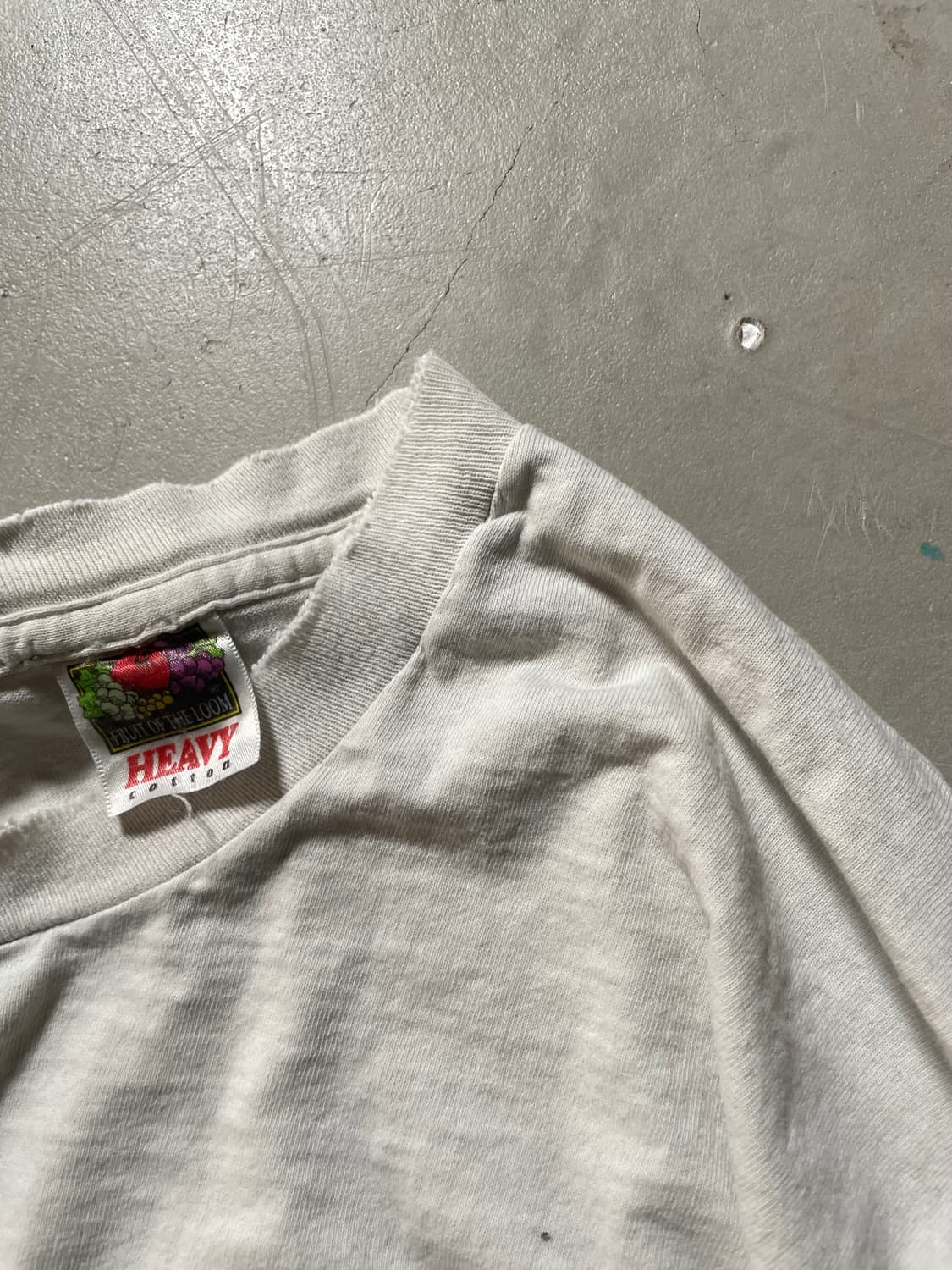 90’s Fruit of the Loom  Graphic T-Shirt 상품이미지3