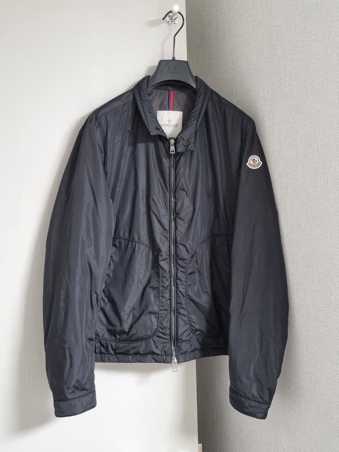 몽클레어 경량패딩 바람막이 상품이미지1