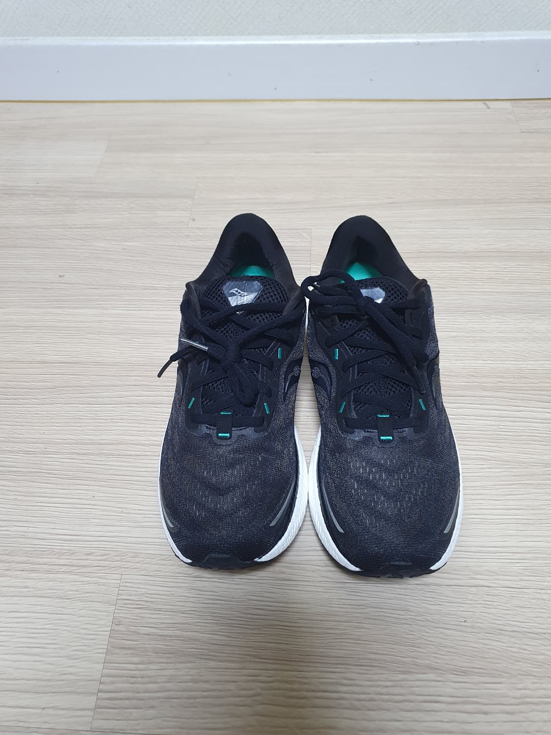 써코니 트라이엄프 러닝화 280 상품이미지3