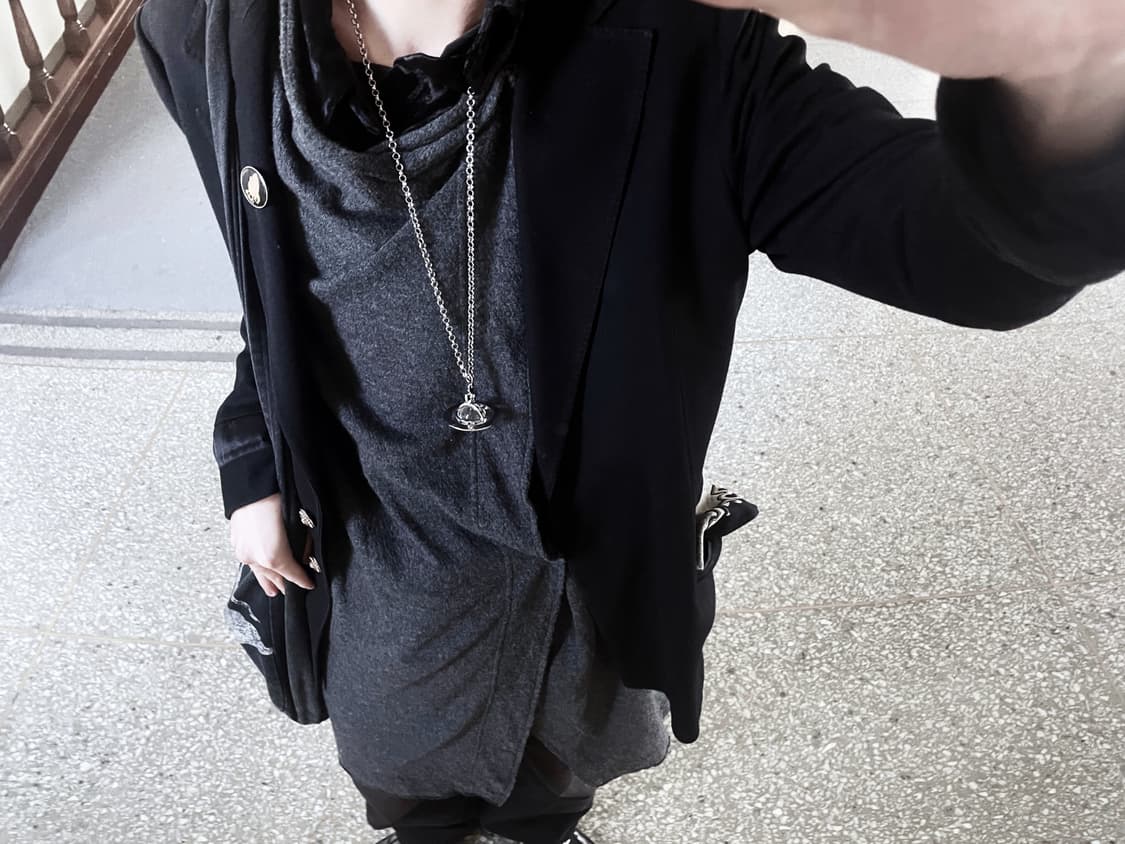 [OS] 캐피탈 14온스 데님 본프린트 북백 | 착샷 o 상품이미지4