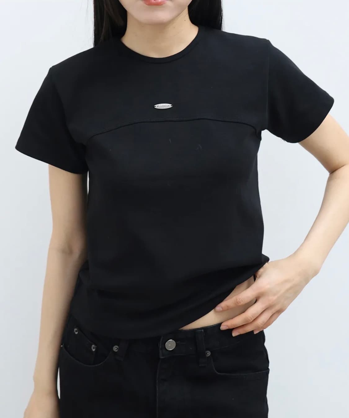 [새상품] 밀리언코르 헤븐 절개 반팔 티셔츠 블랙 상품이미지1