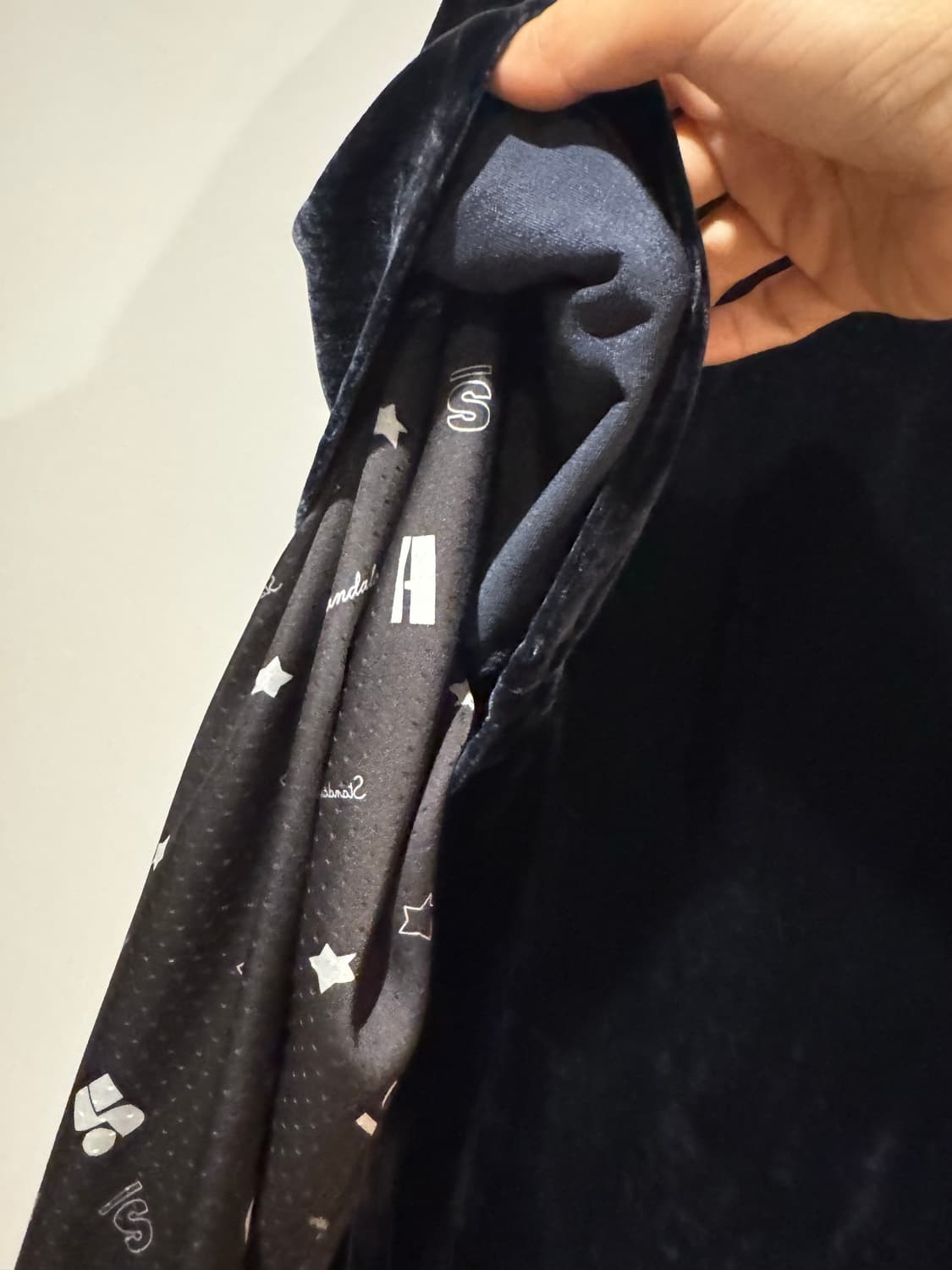 스탠드얼론 벨벳 티셔츠 상품이미지5