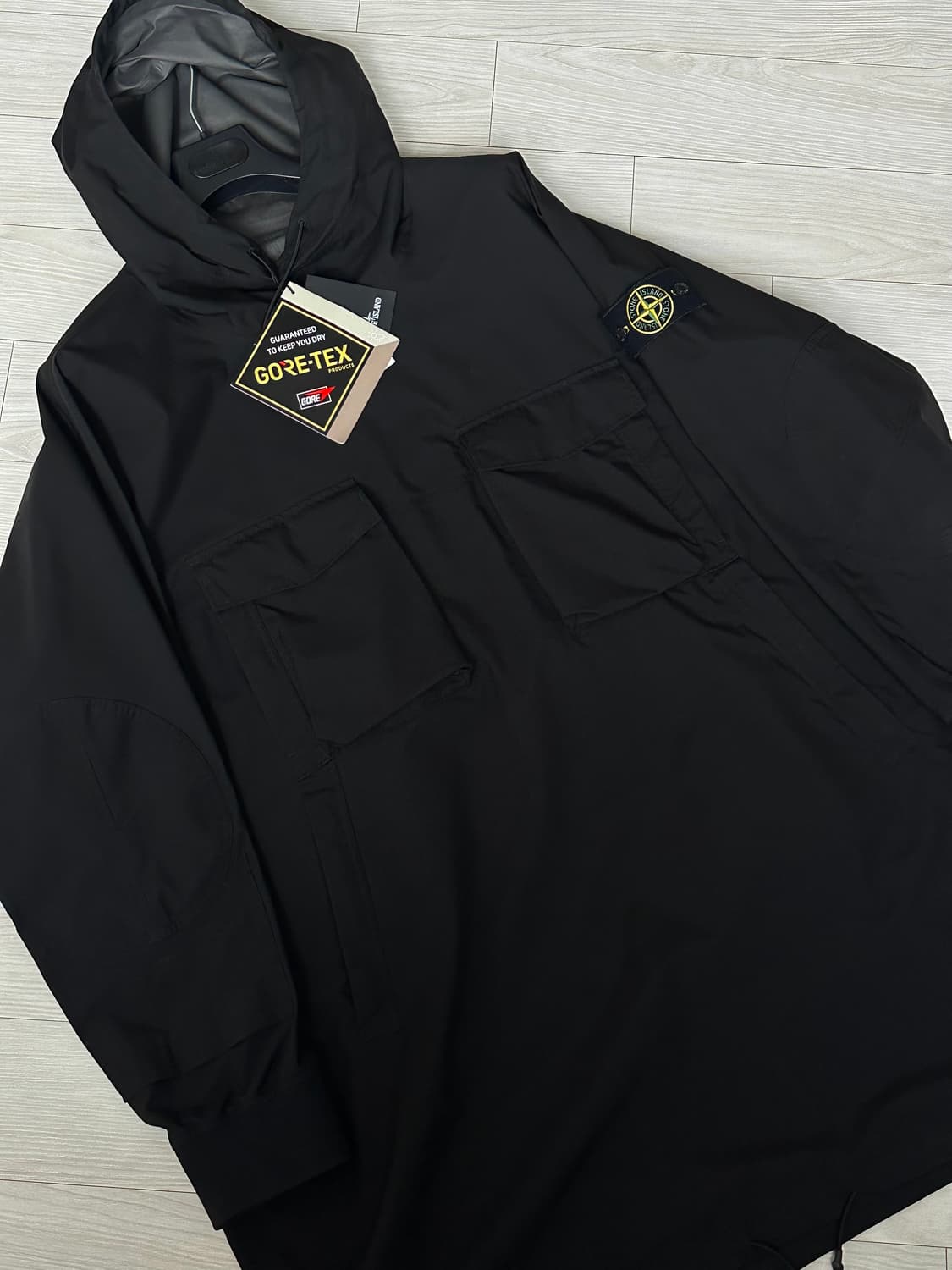 스톤아일랜드 고어텍스 팩라이트 아노락 20ss XL(105-110) 상품이미지4