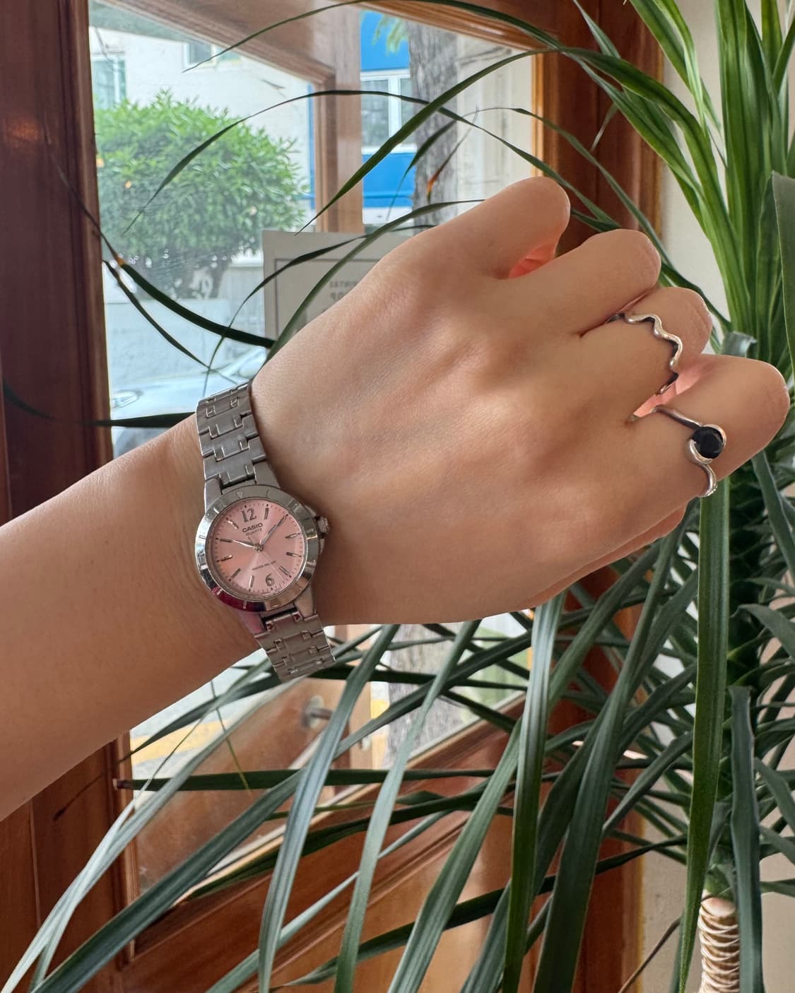 [빈티지] 카시오 핑크 선레이 다이얼 실버 메탈 시계 상품이미지1
