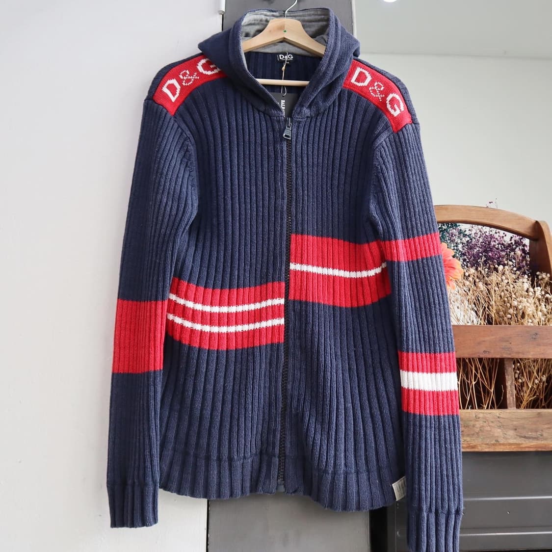 돌체앤가바나 스펠아웃 풀집업 니트 상품이미지1