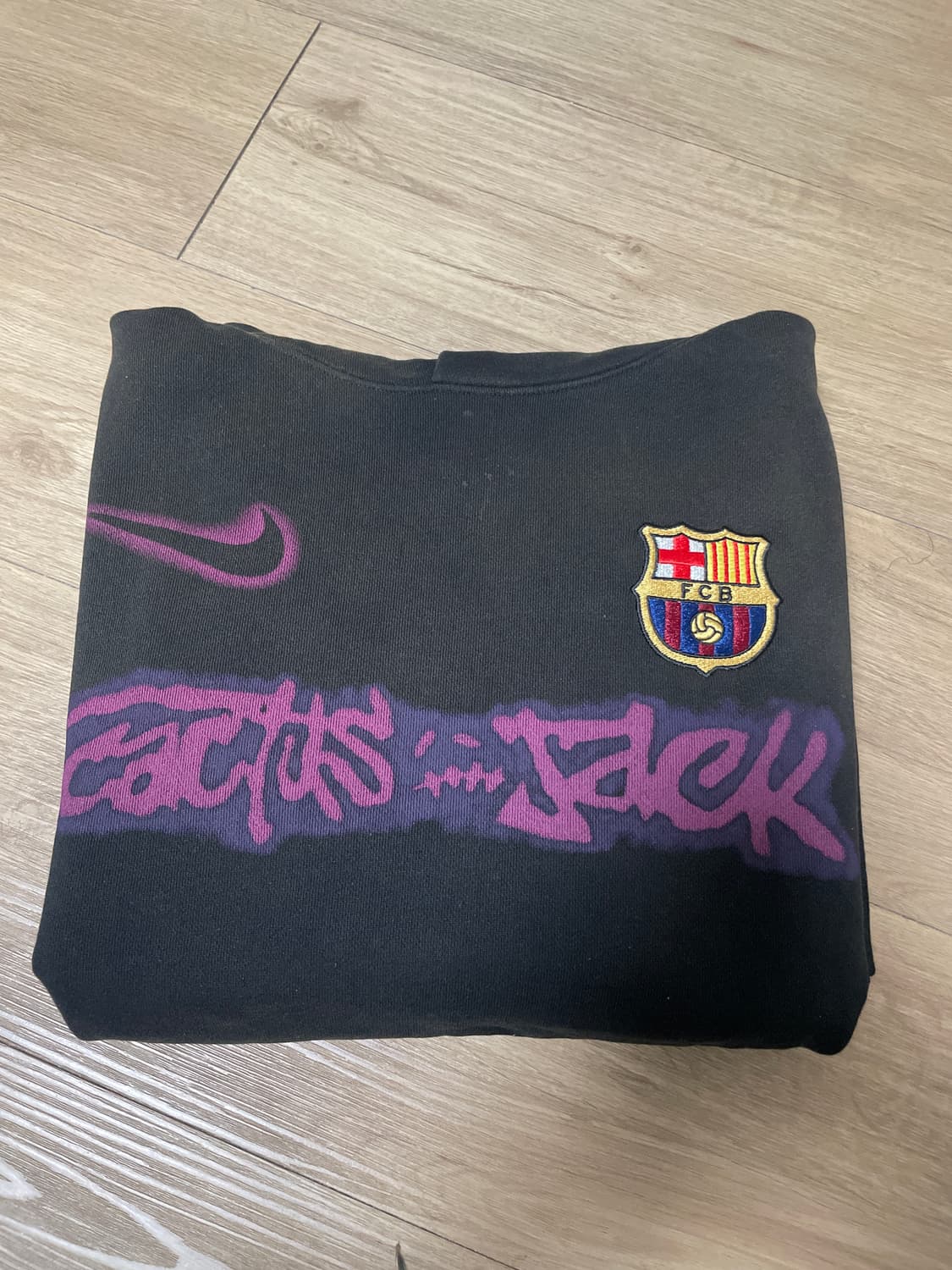 트래비스 스캇 캑터스 잭 바르셀로나 후드티 상품이미지3