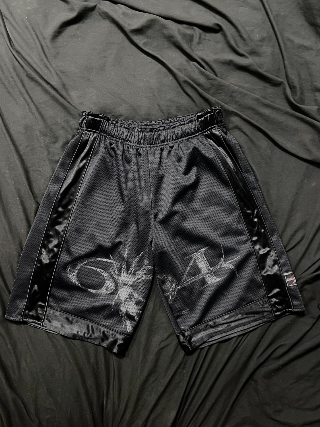 EOS SPORTY BBALL SHORTS IN BLACK  상품이미지1