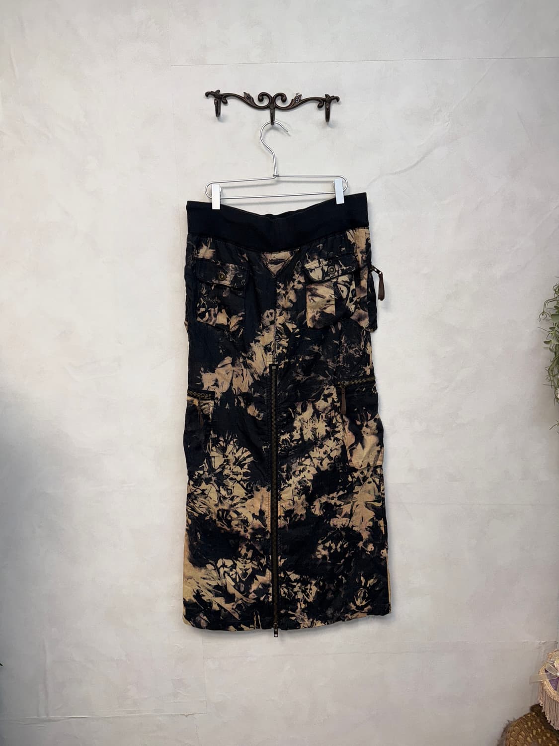 GOA black tie dye zipper pocket cargo sk 상품이미지3