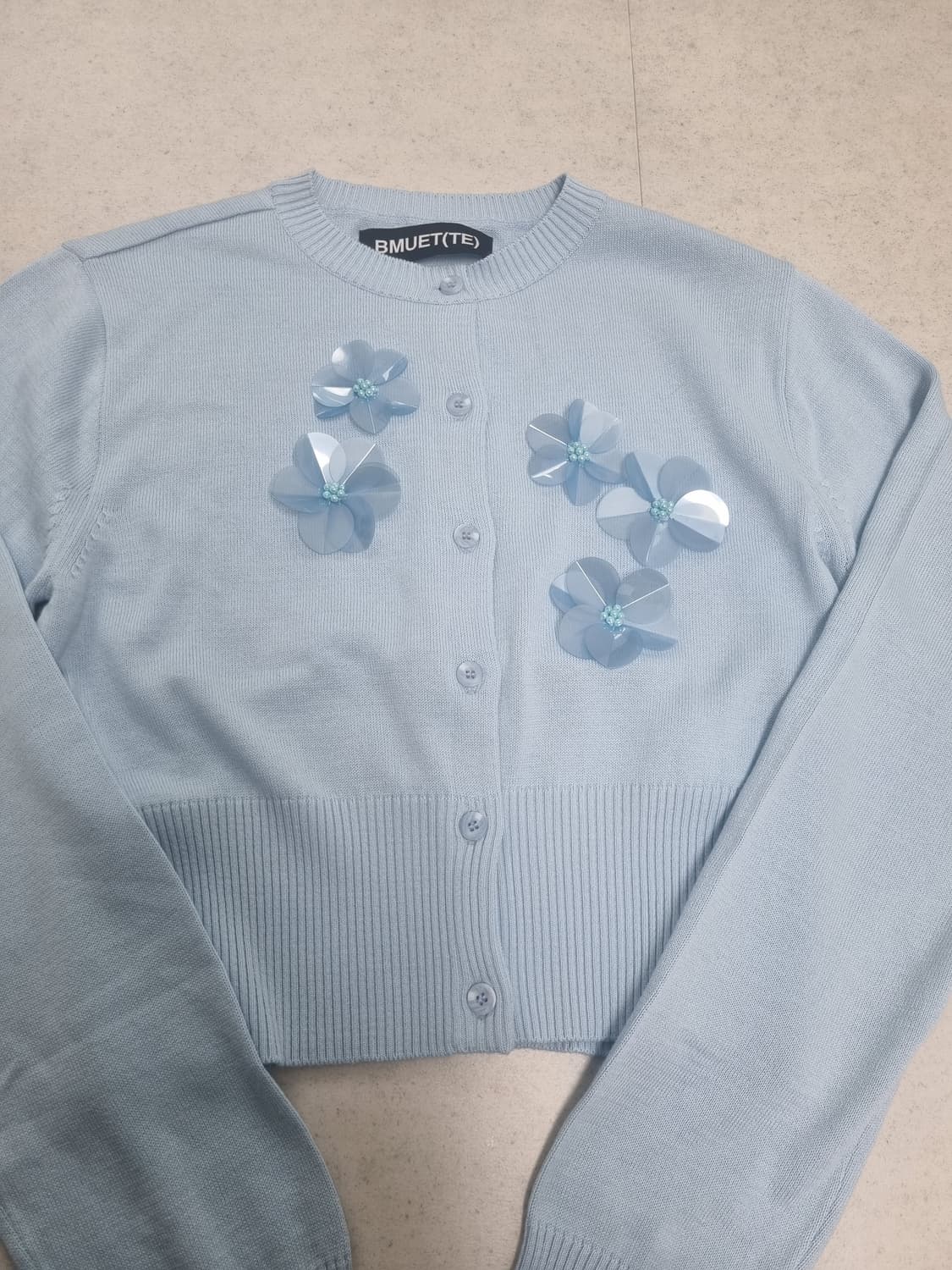 비뮈에트 니트 가디건 (윤보미 착용) 상품이미지8