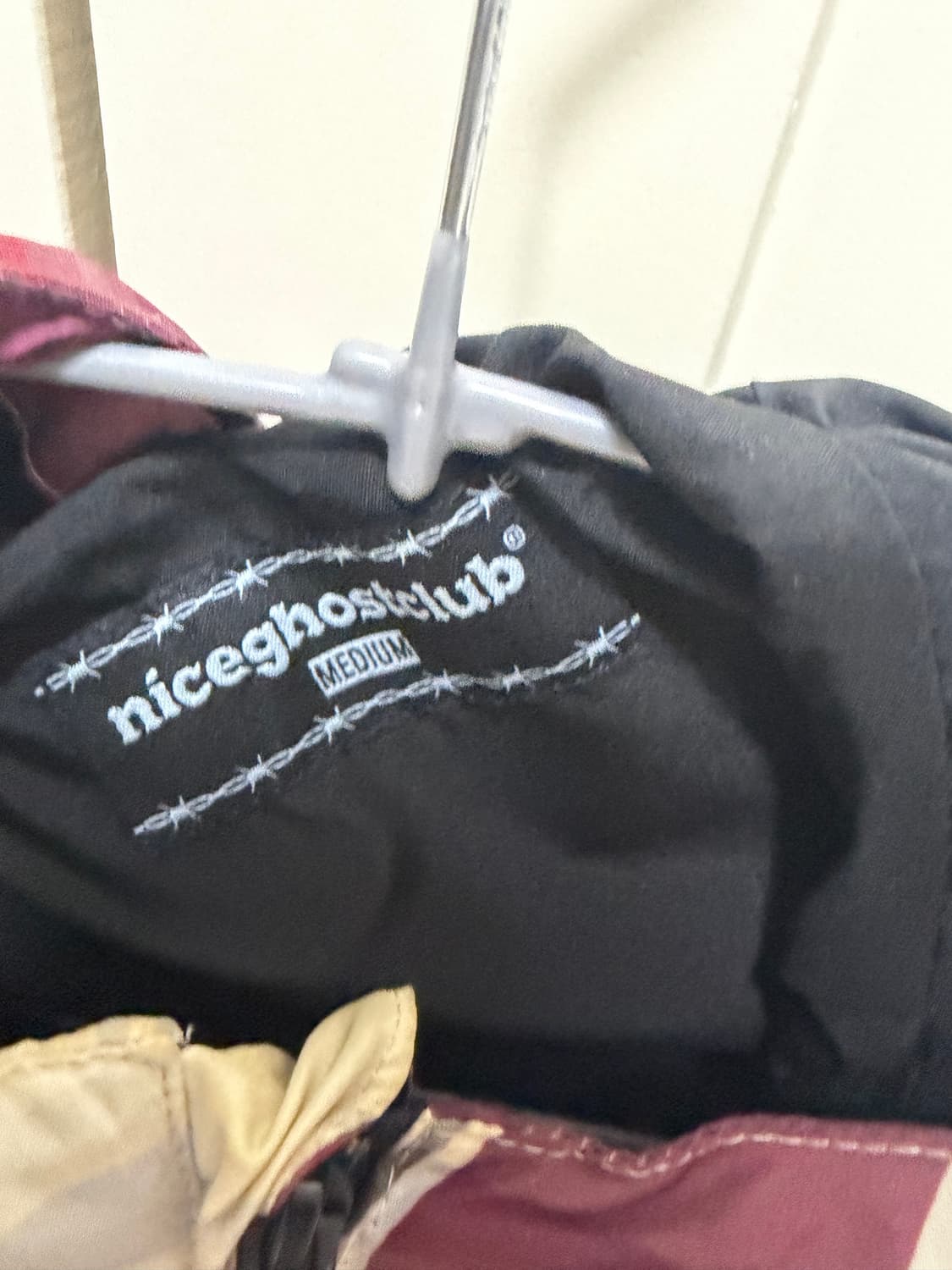 나이스고스트클럽 바람막이 상품이미지2